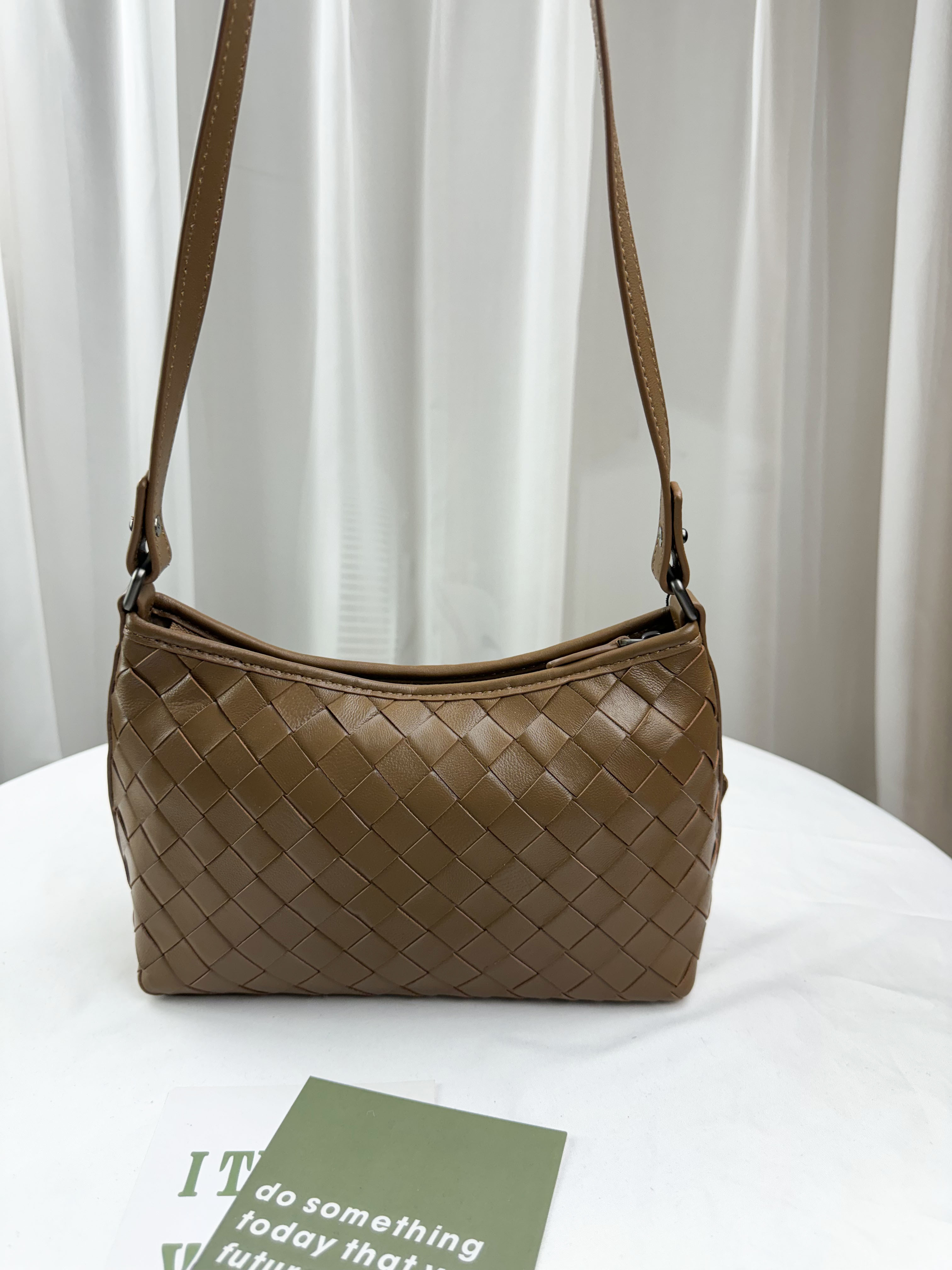 咖啡棕 細編織真皮牛皮側背包 #SM-3016