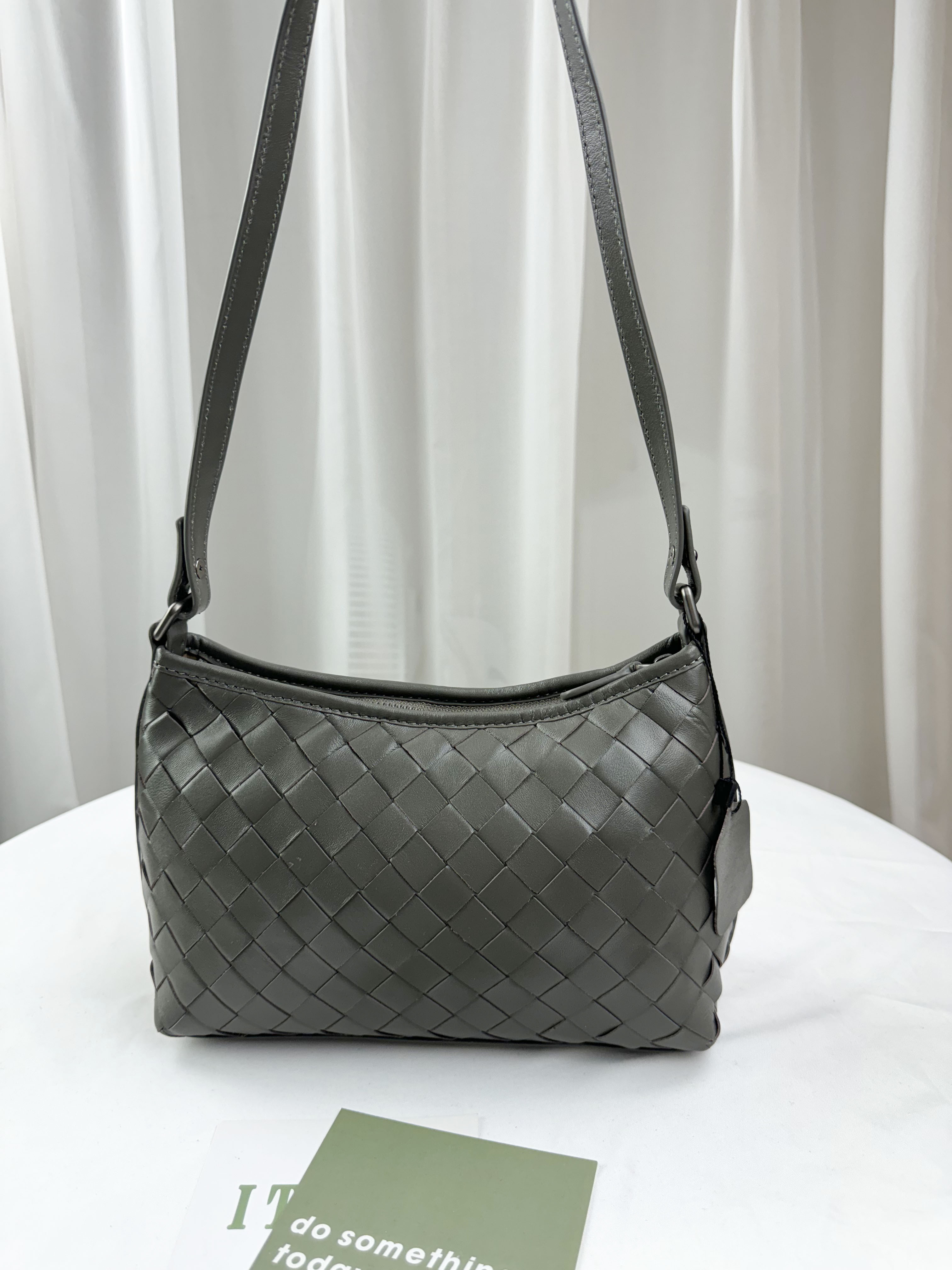 大象灰 細編織真皮牛皮側背包 #SM-3016