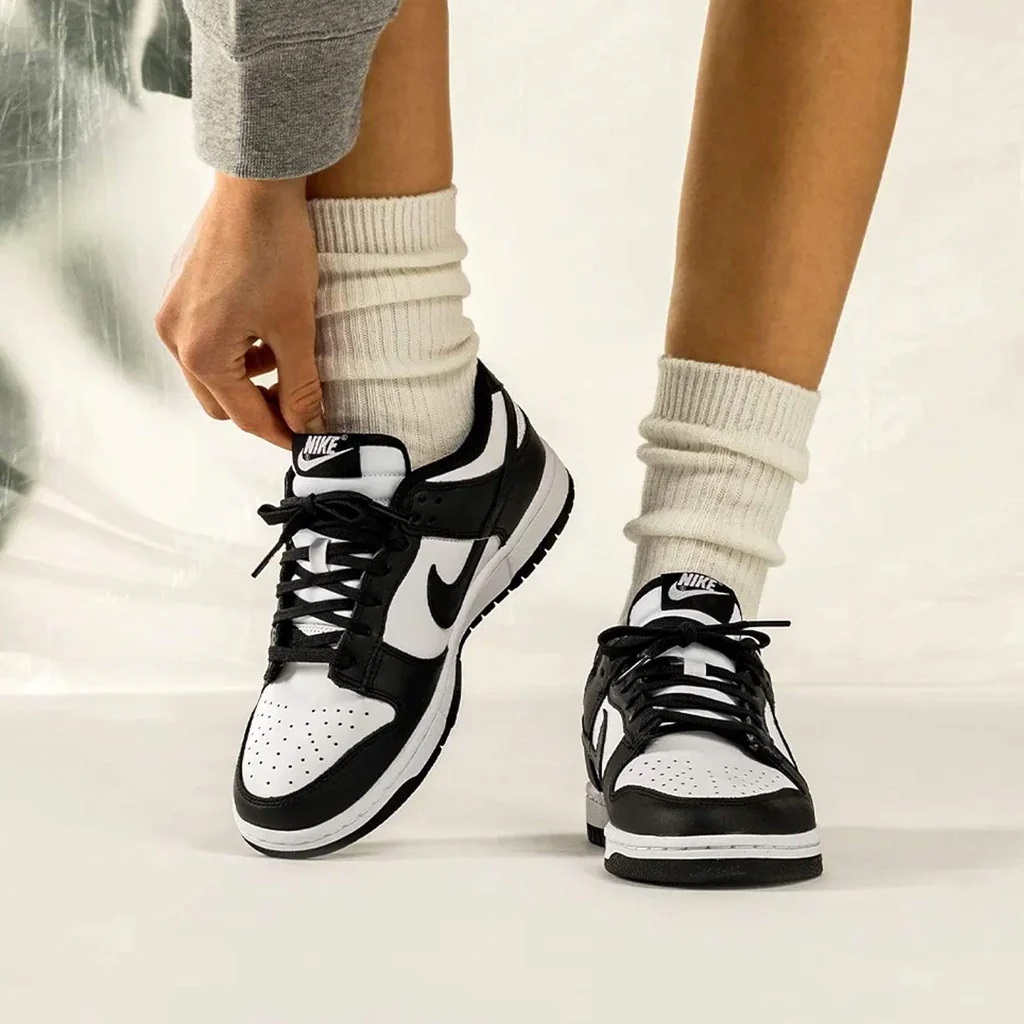 【預訂】NIKE DUNK LOW黑白熊貓 -WOMEN