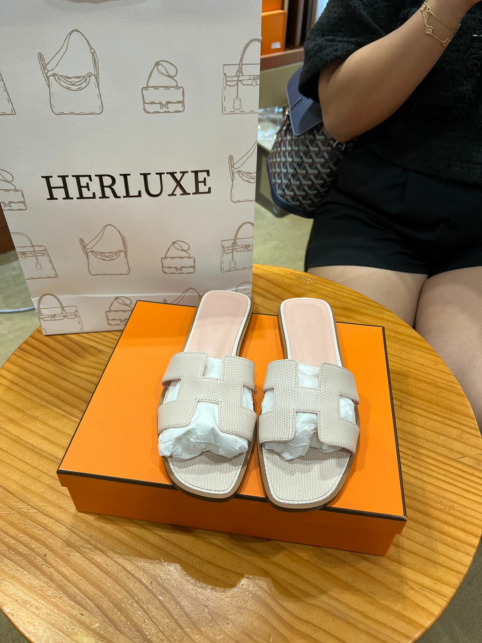 【 感謝支持 】馬迷靚靚一眼睇中蜥蜴皮Oran🦎 超仙的淺粉色🌸 靚靚好眼光🤩 多謝你嘅支持🫶