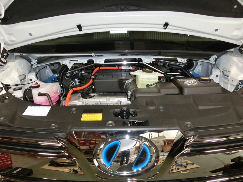 CUSCO STRUT BRACE TYPE OS TOYOTA ALPHARD HYBRID AYH30