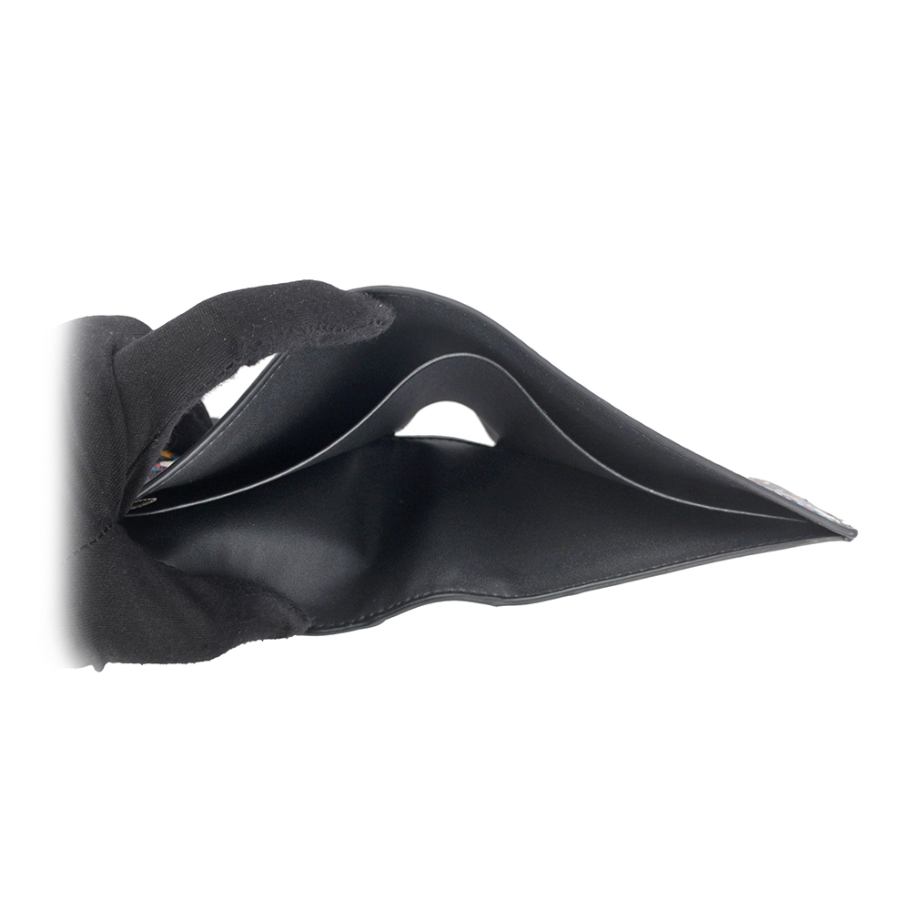 【COACH 】Disney X Coach 米奇唐老鴨假期圖案附證件夾對開短夾(黑色) CM181 QBM2