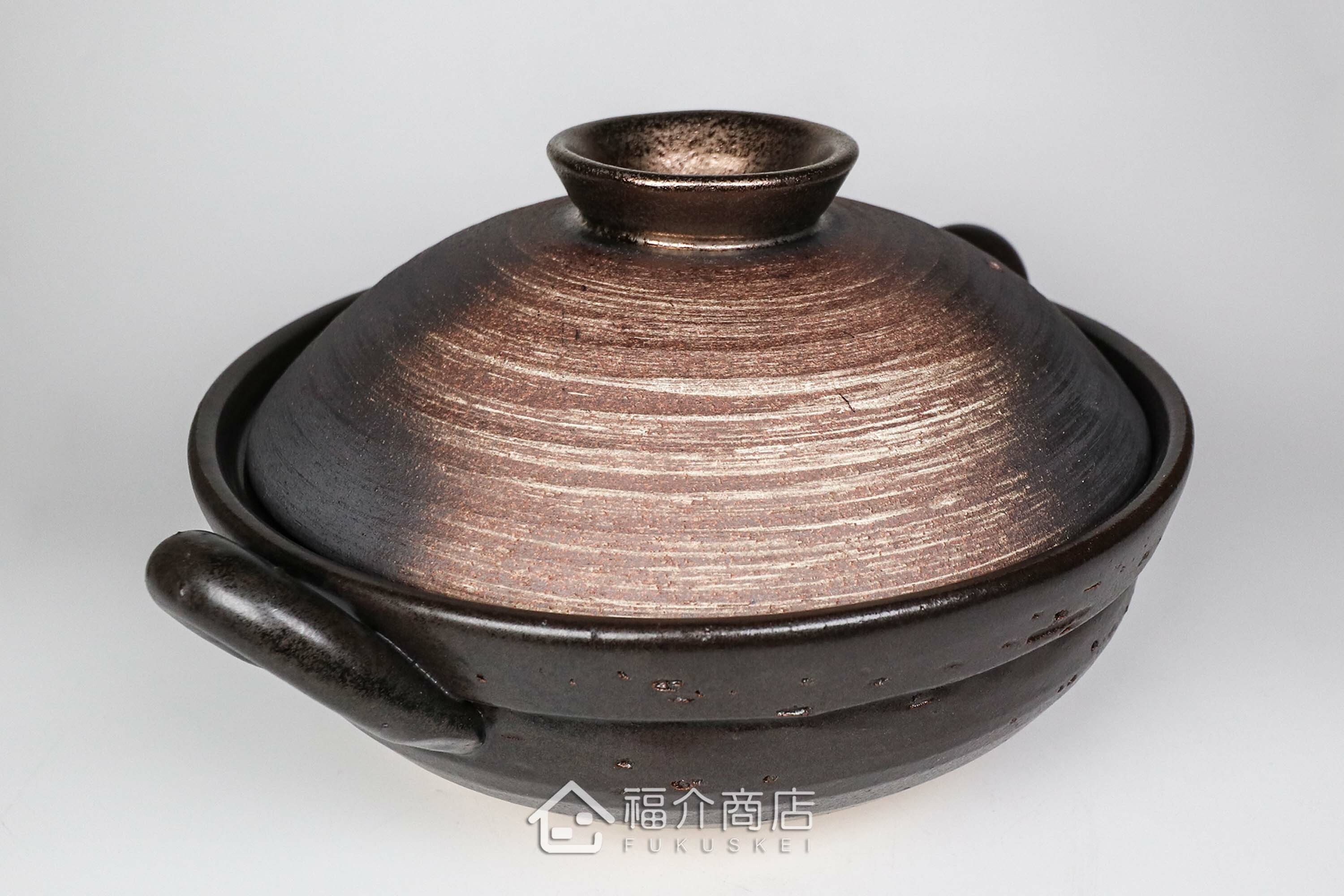 煮火鍋的日本陶鍋