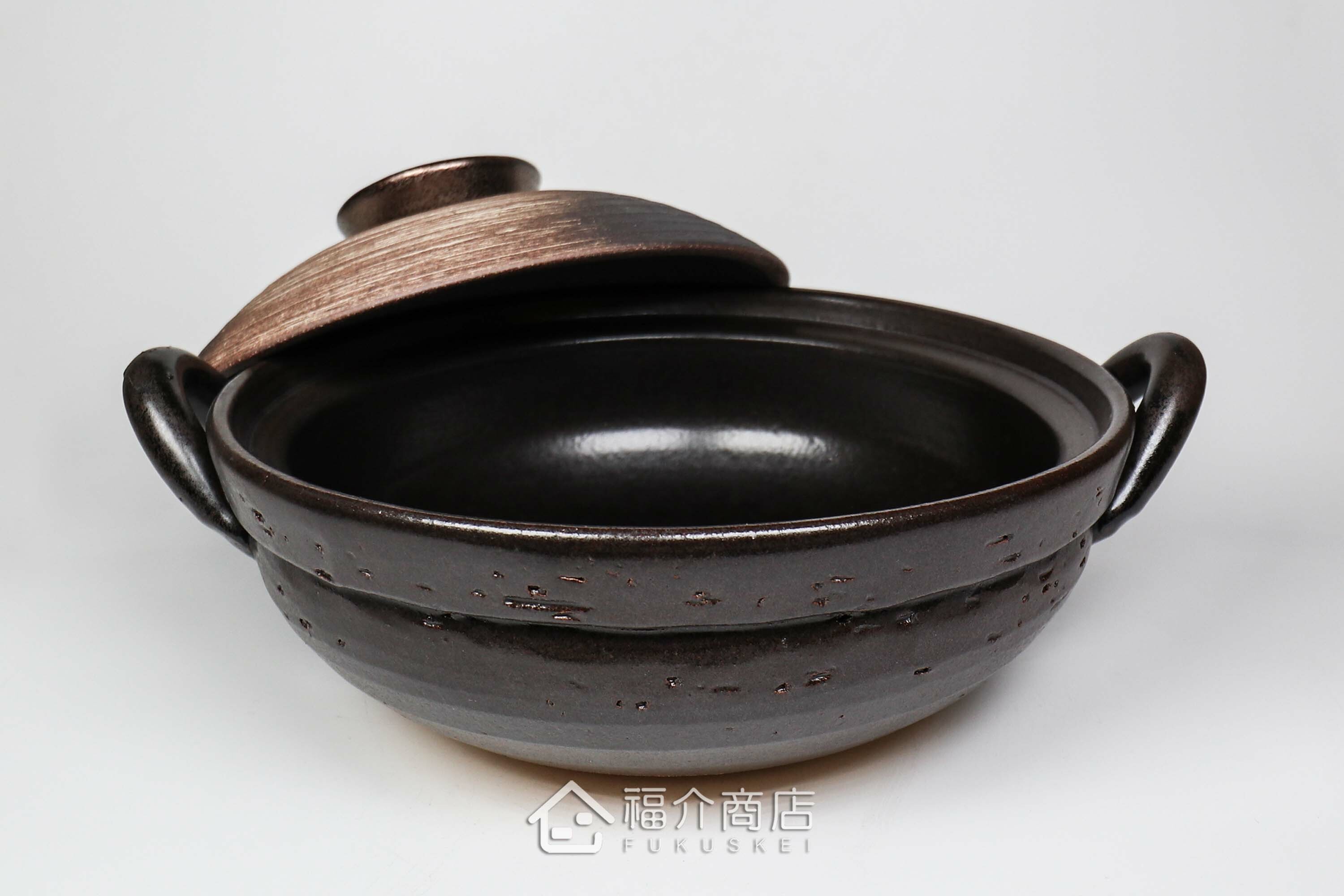 煮火鍋的日本陶鍋