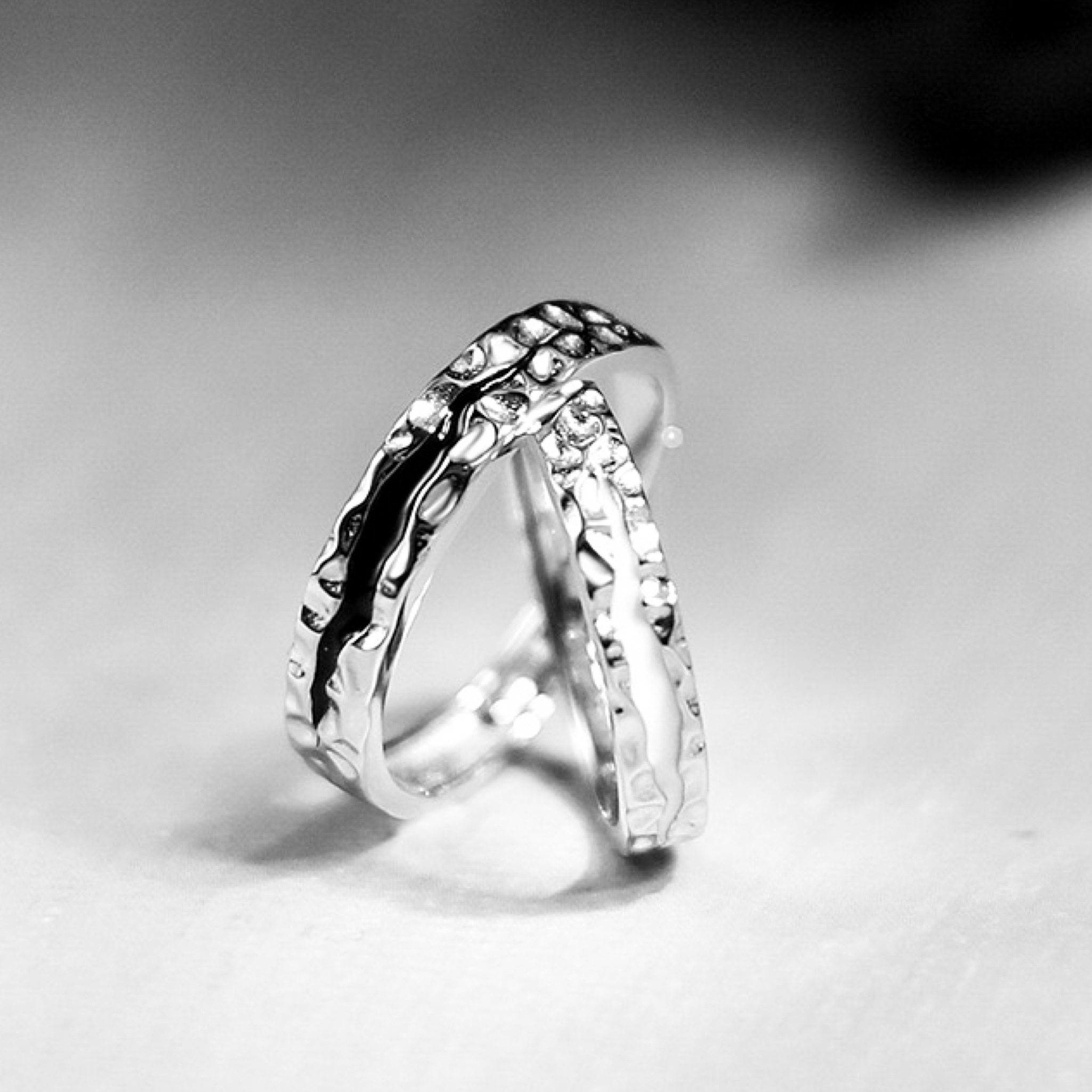 「愛情的深淵」情侶戒指💍 ｜S925純銀｜活口對戒｜免費刻字✒️｜