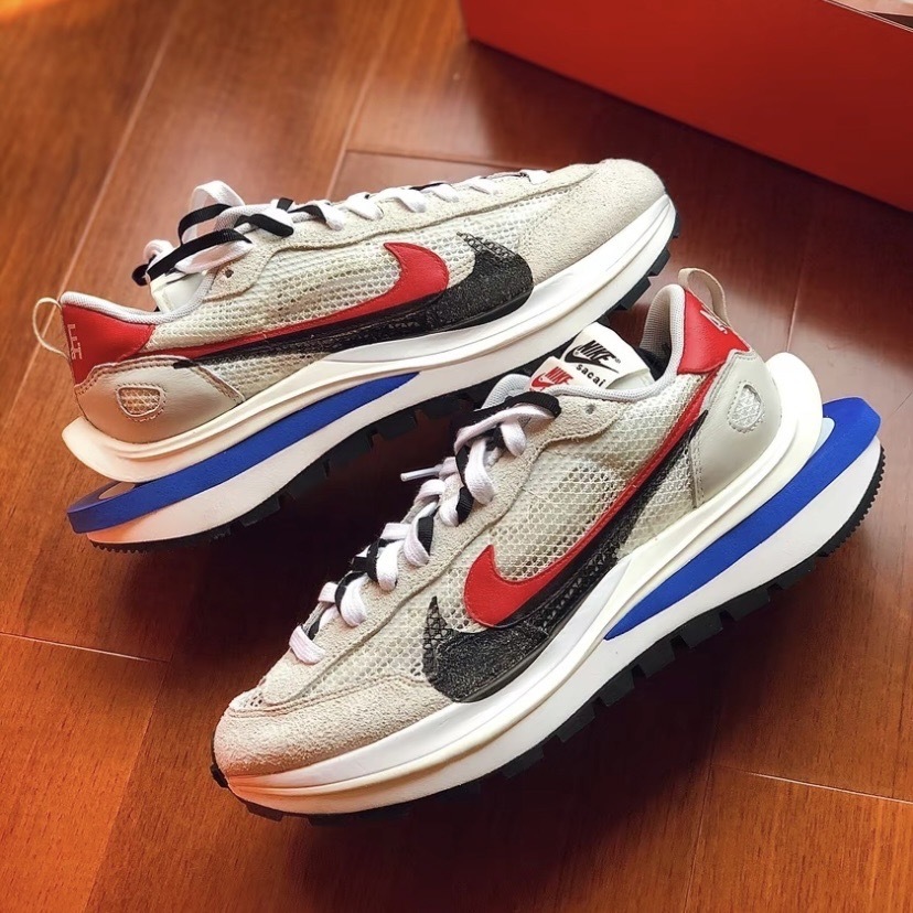 Focus Store】預購Sacai x Nike VaporWaffle 