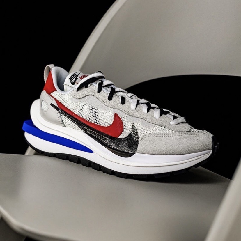 Focus Store】預購Sacai x Nike VaporWaffle 