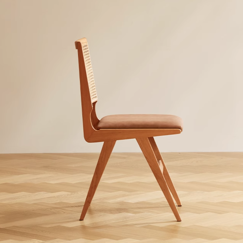 東籬實木餐椅 YT-L2122