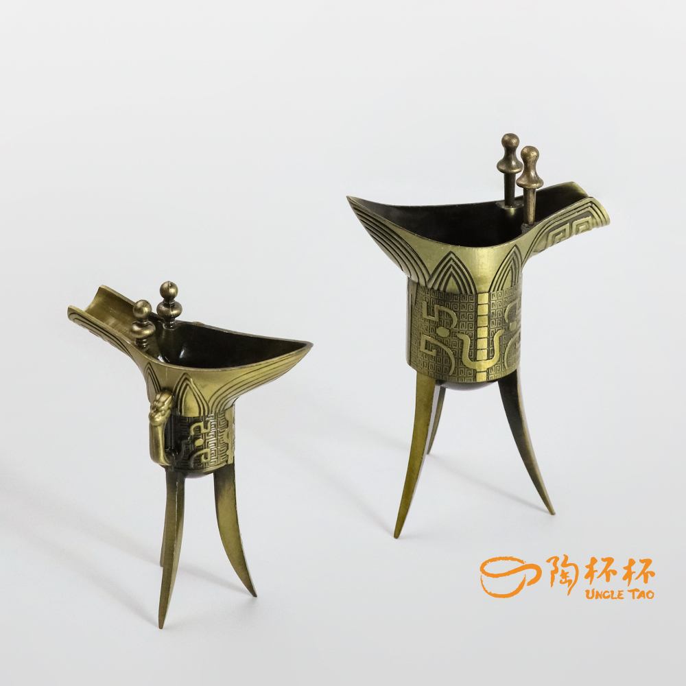 奉酒杯 大/小 帝王爵杯酒杯鼎杯宮廷復古【陶杯杯瓷器】餐具餐盤 碗盤杯筷 台灣現貨