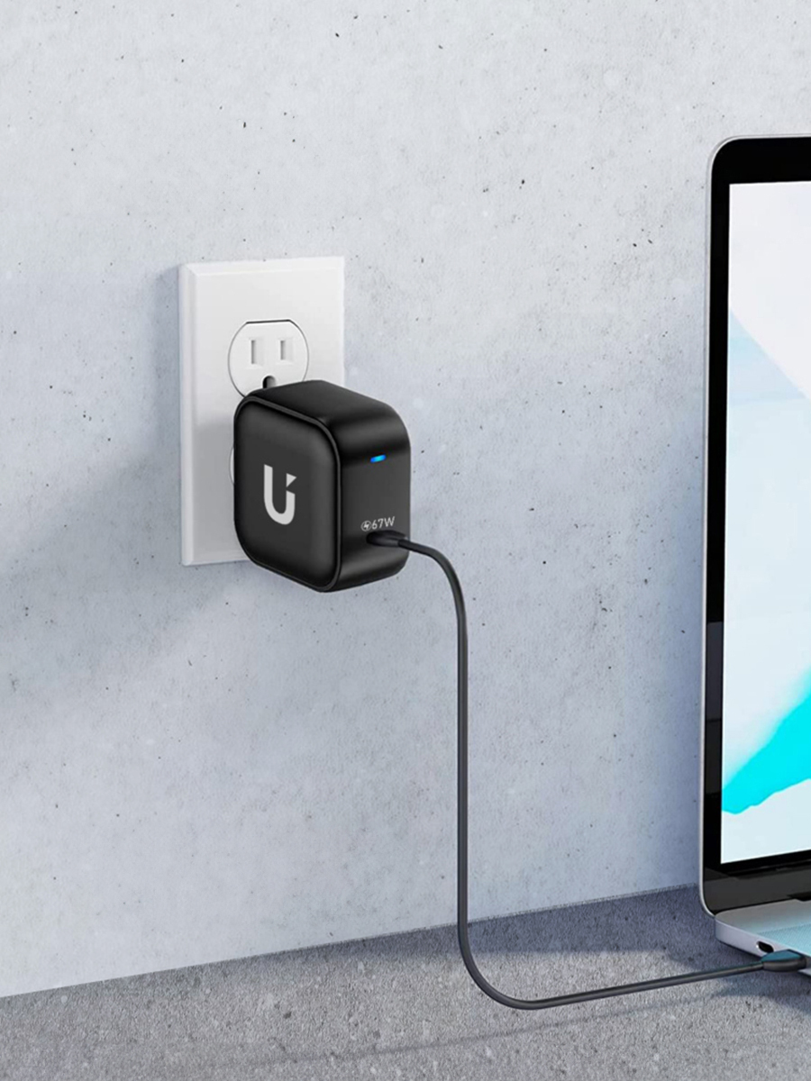 UKKO 67W GaN氮化鎵mini急速充電器(1C)