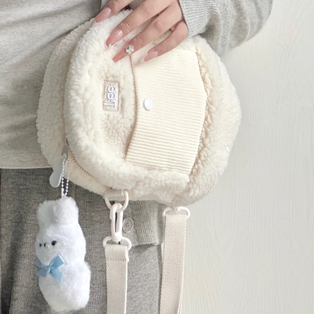 LEE 羊羔毛 小包 側背包 雙肩包 4WAY 焦糖色 粉色 奶油白 / 現貨