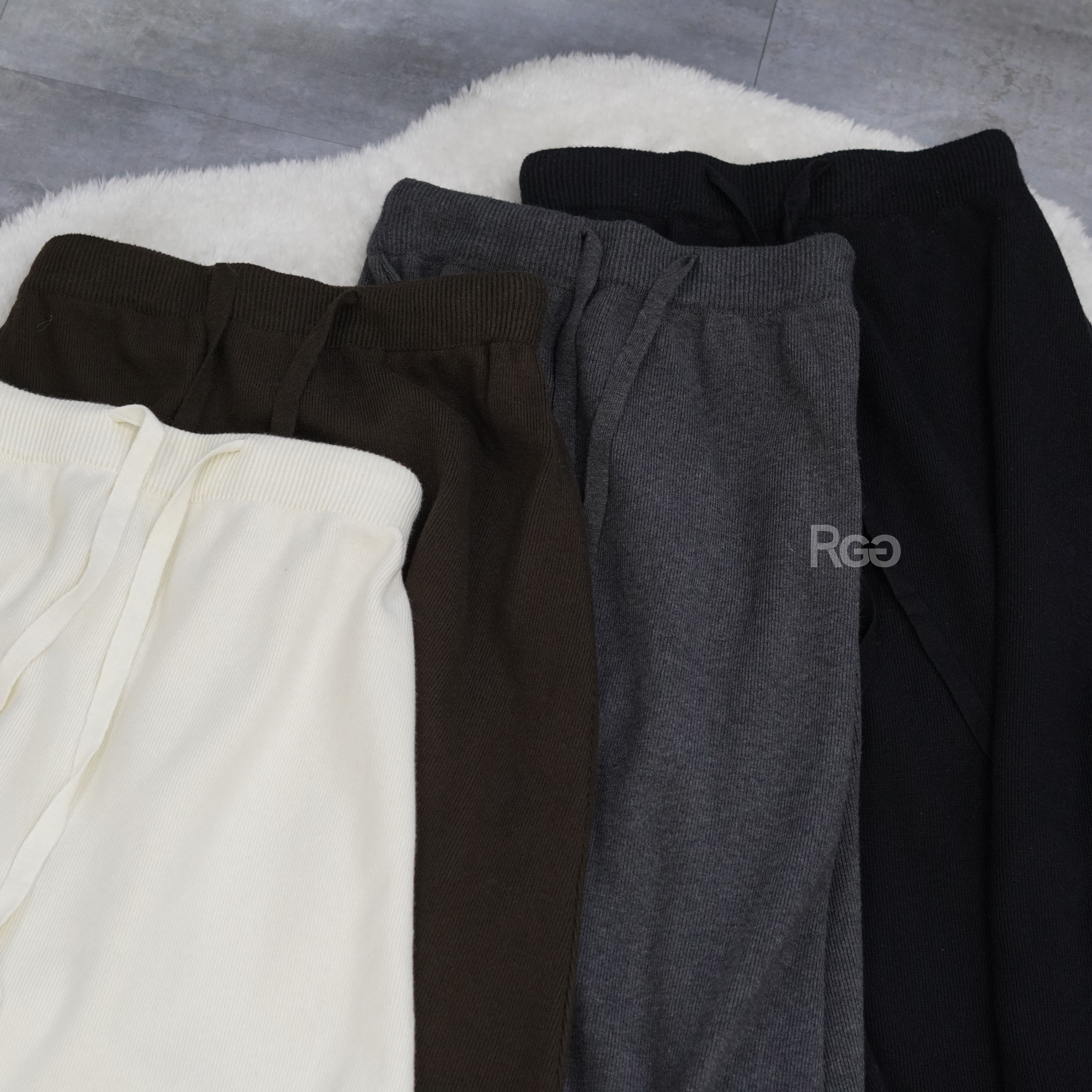 #2380 厚針織綁帶A字裙商品照