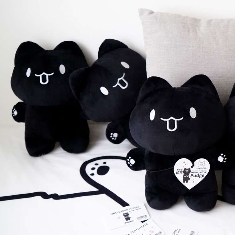 黑炭貓帕吉實體化 可愛貓咪娃娃