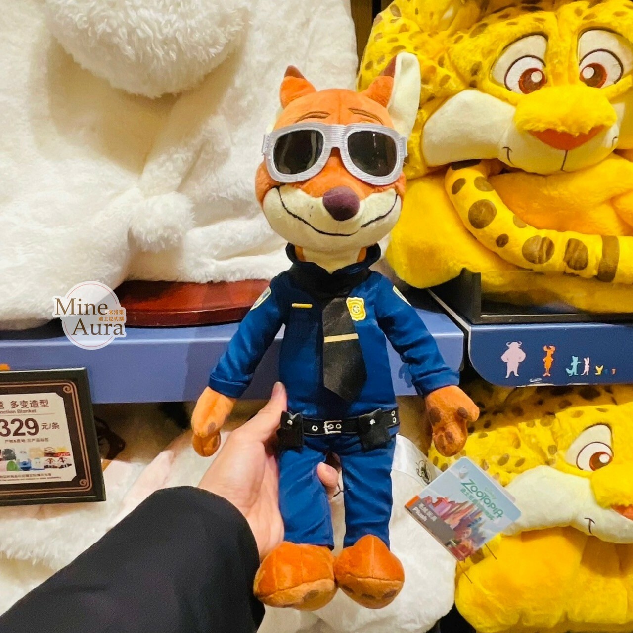 胡尼克 Nick 戴墨鏡警裝造型 娃娃 玩偶 動物方城市 Zootopia -上海迪士尼樂園