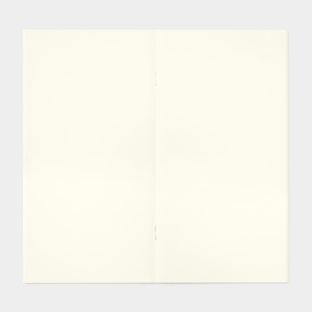 〔標準〕1/2 ST奶油紙筆記本｜日本 Traveler’s Notebook