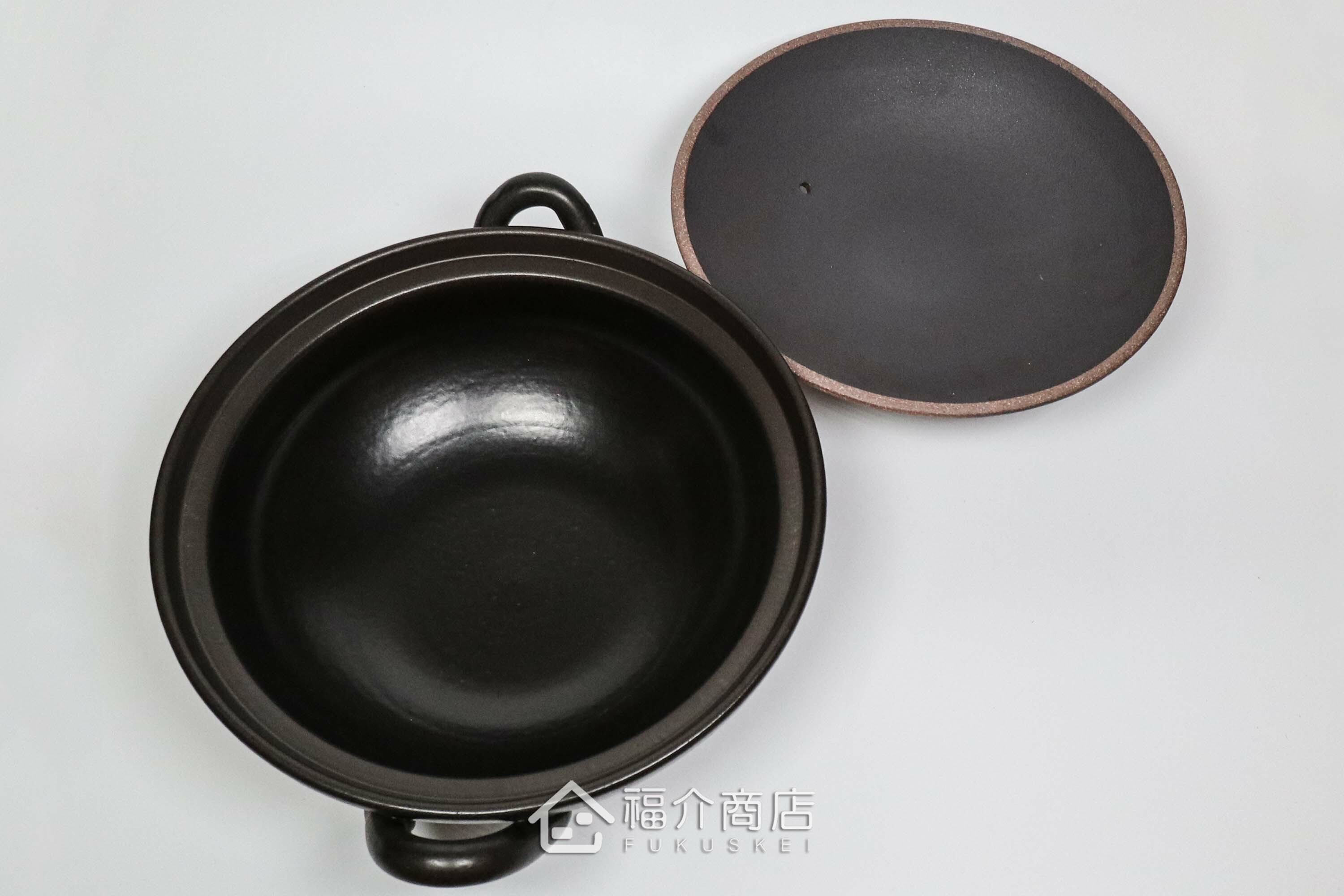 煮火鍋的日本陶鍋