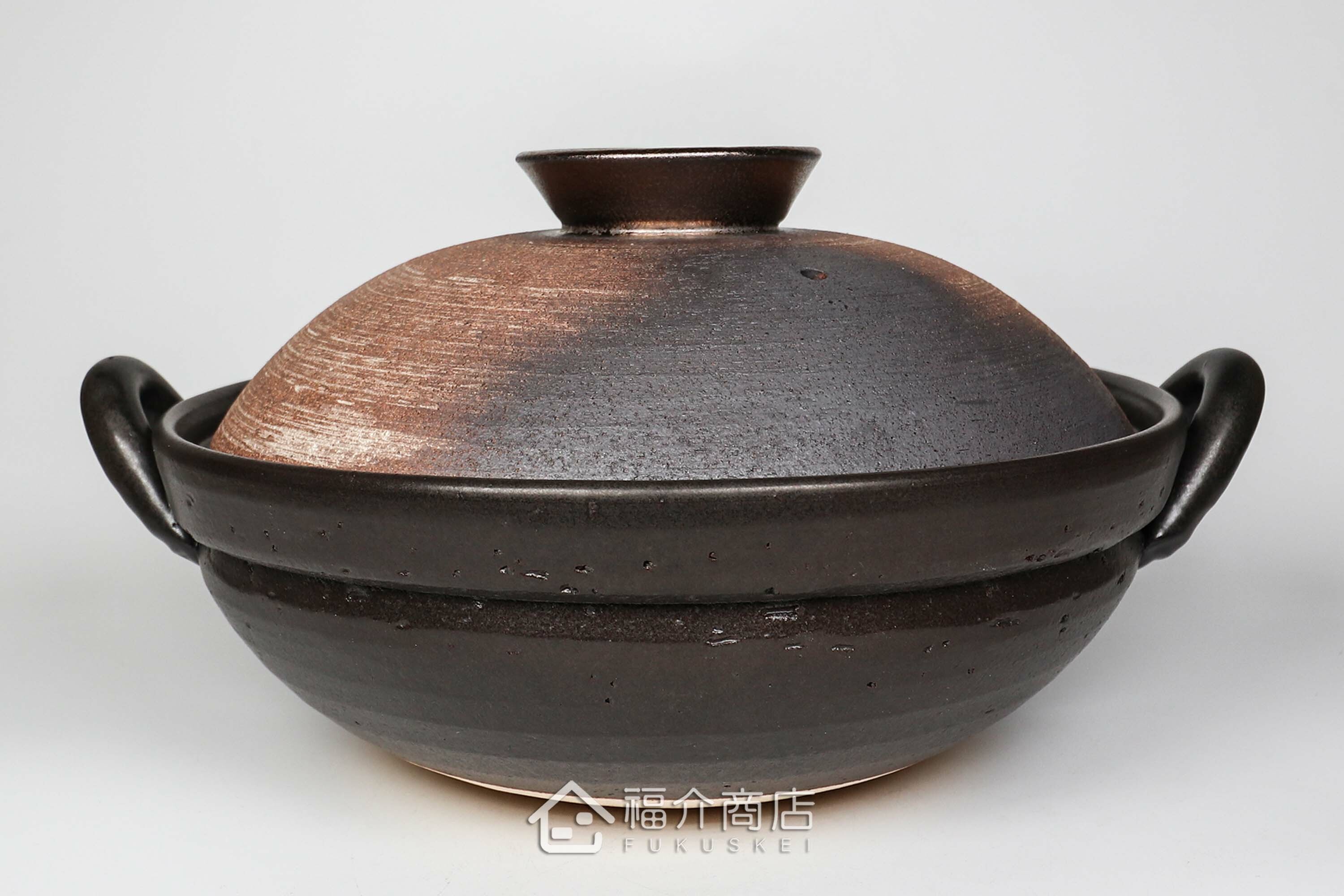 煮火鍋的日本陶鍋