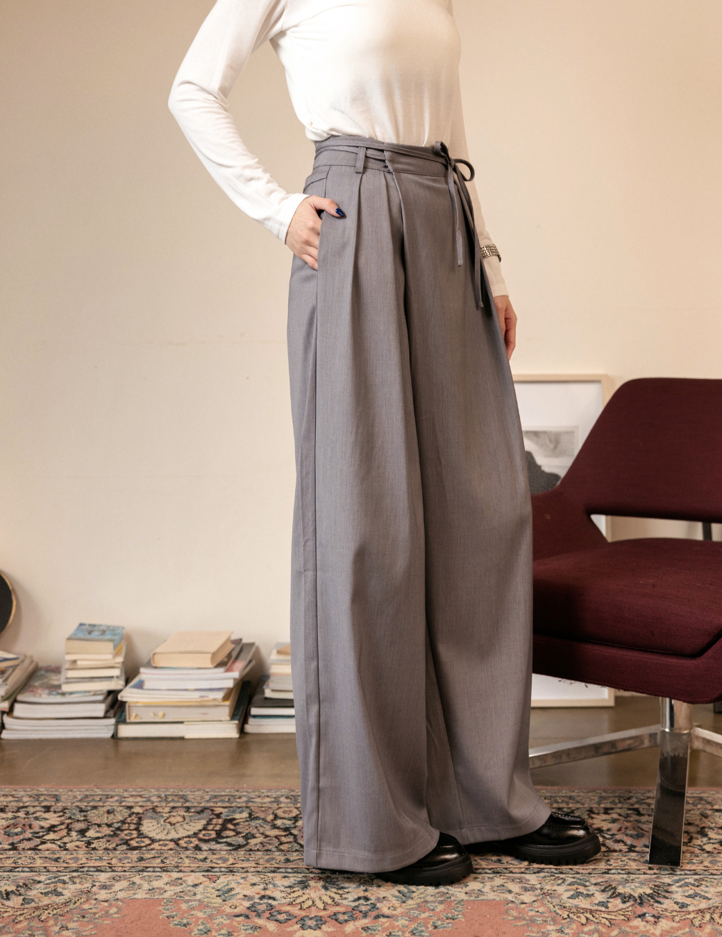 前綁帶設計落地西裝褲（4尺寸）