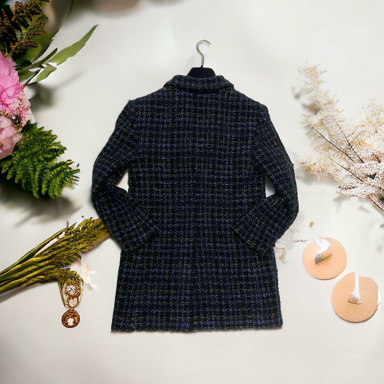 全新CHANEL TWEED JACKET 36碼 P71761黑/金/藍色羊毛修腰中長外套 #BRAND NEW #香榭站正品