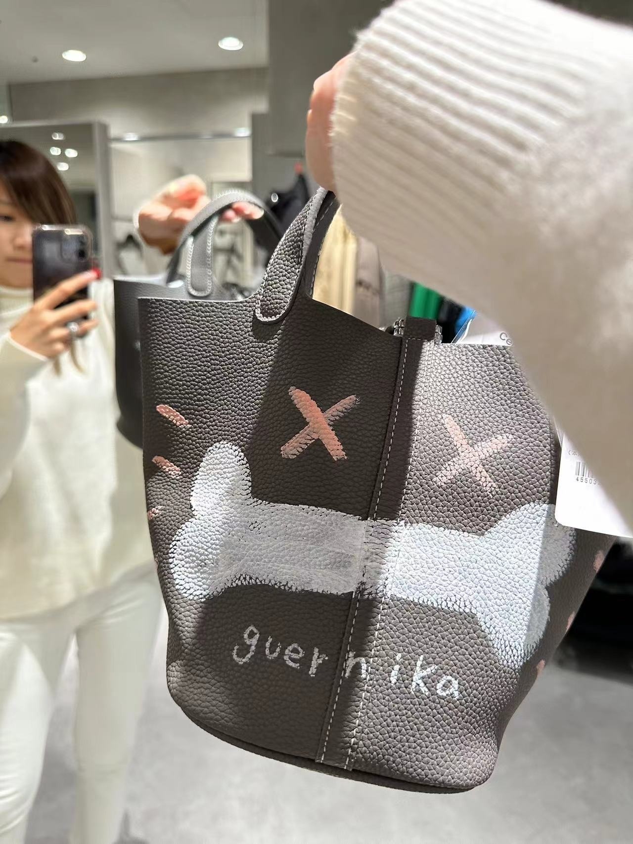 日本hand painting 包包 大象灰字母款 -M