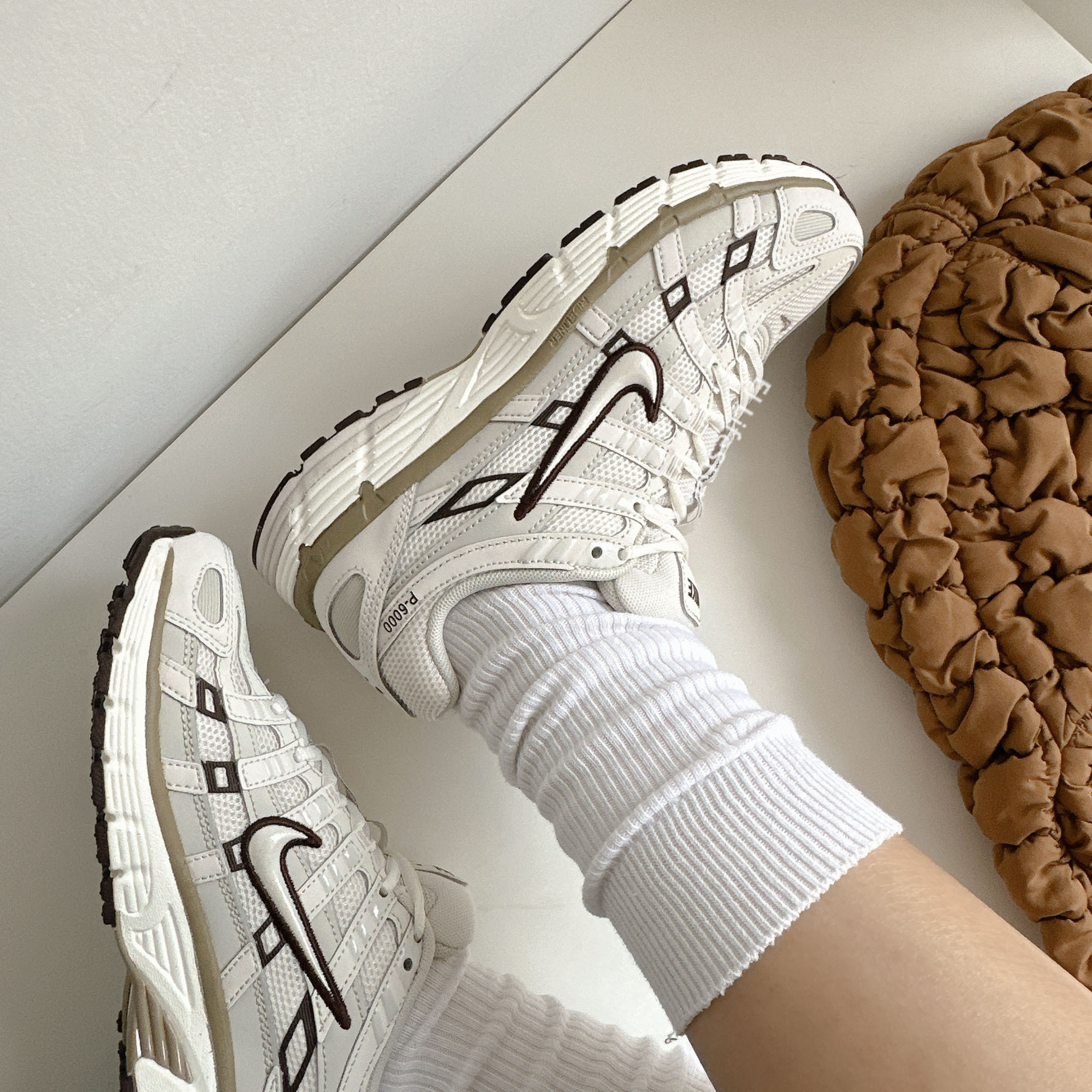 NIKE P-6000 牛奶糖 焦糖色 奶油白 白 復古 Y2K 男鞋 HF0728-201 / 預購