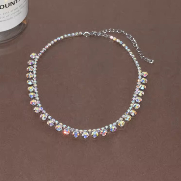 Symphony short necklace