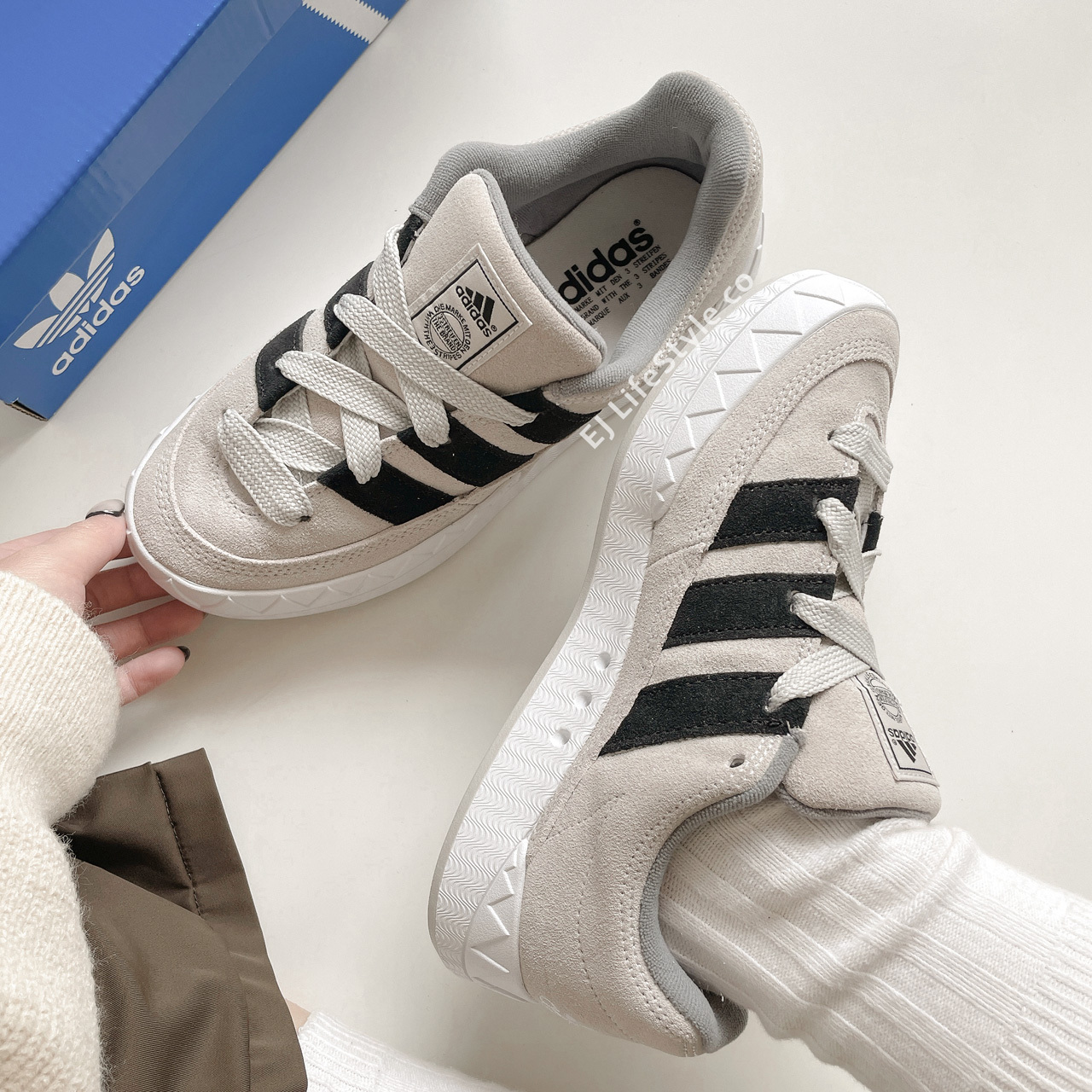 ADIDAS ADIMATIC 麵包鞋 米灰色 麂皮 鯊魚 男鞋 ID8266 / 調貨