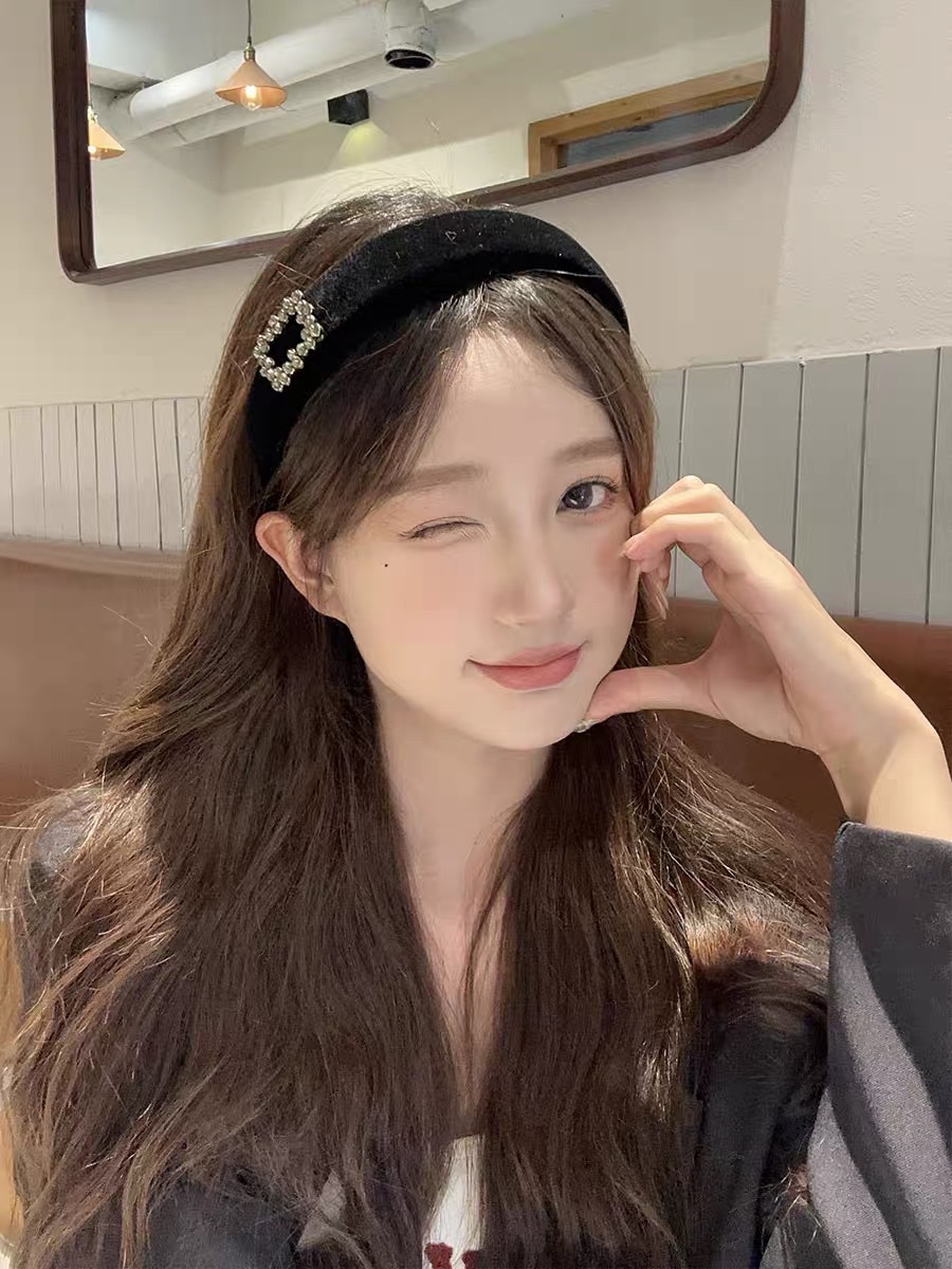 High-end Velvet Hairband