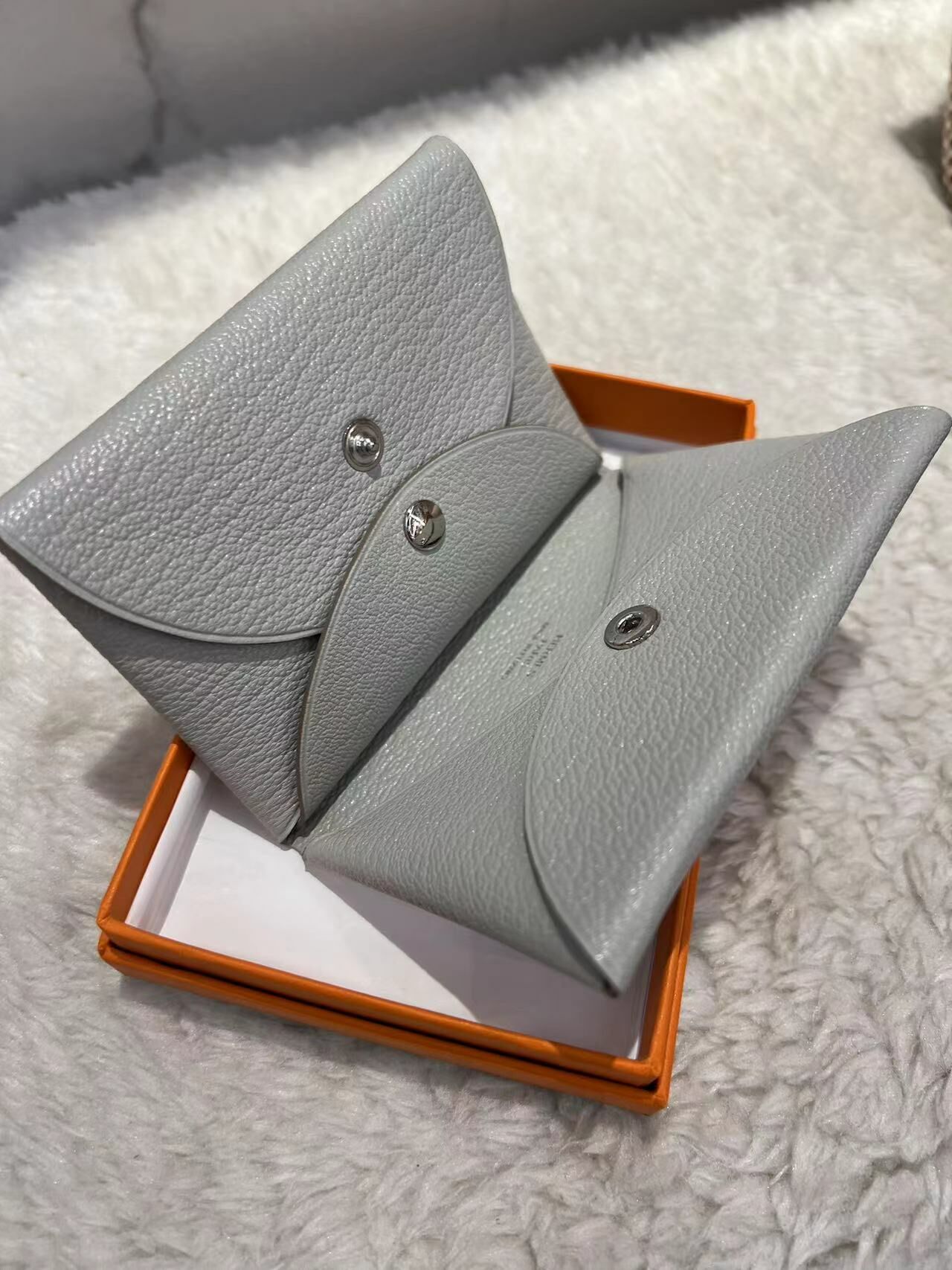 Hermes 珍珠灰卡包 -M