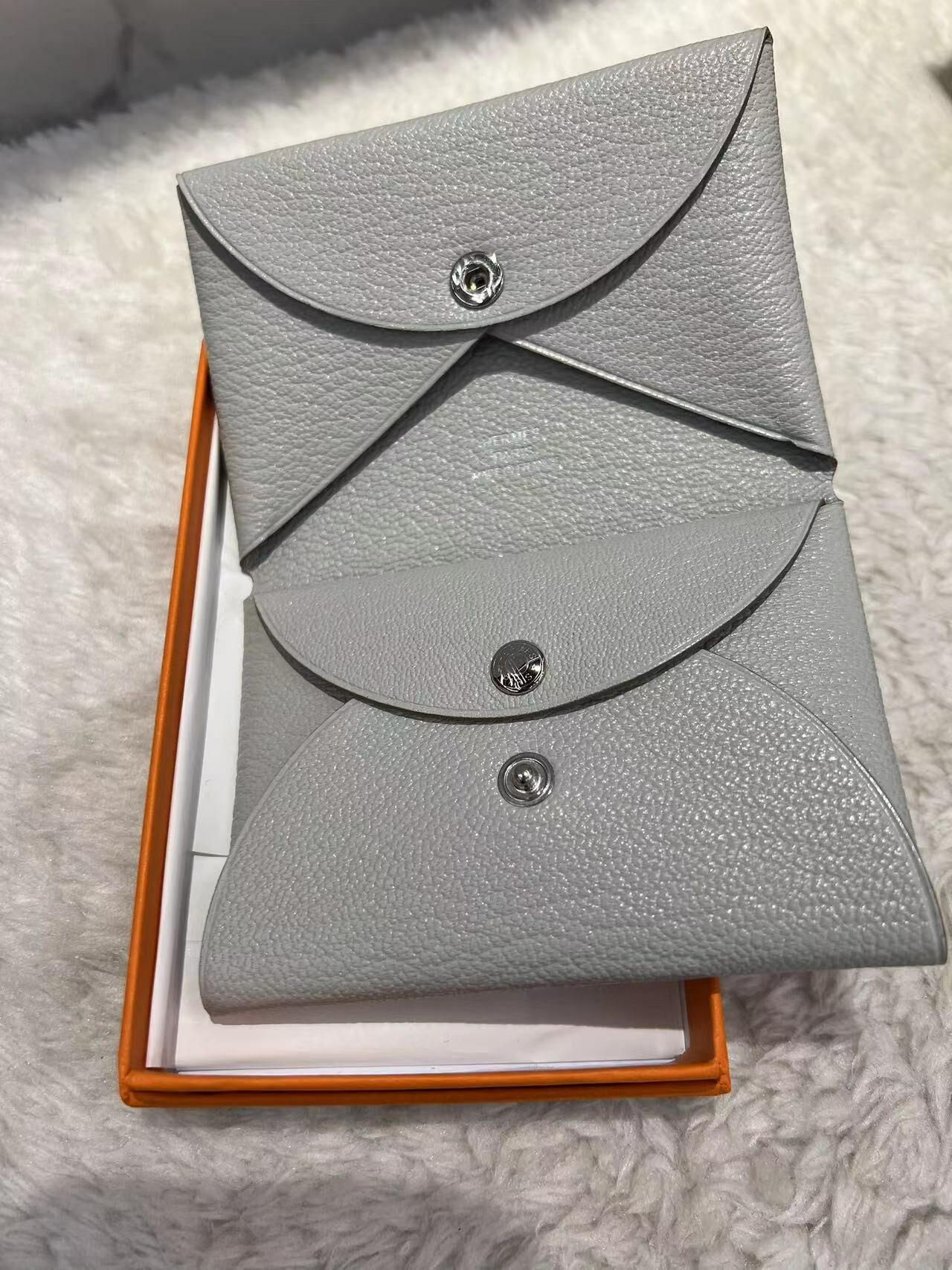 Hermes 珍珠灰卡包 -M