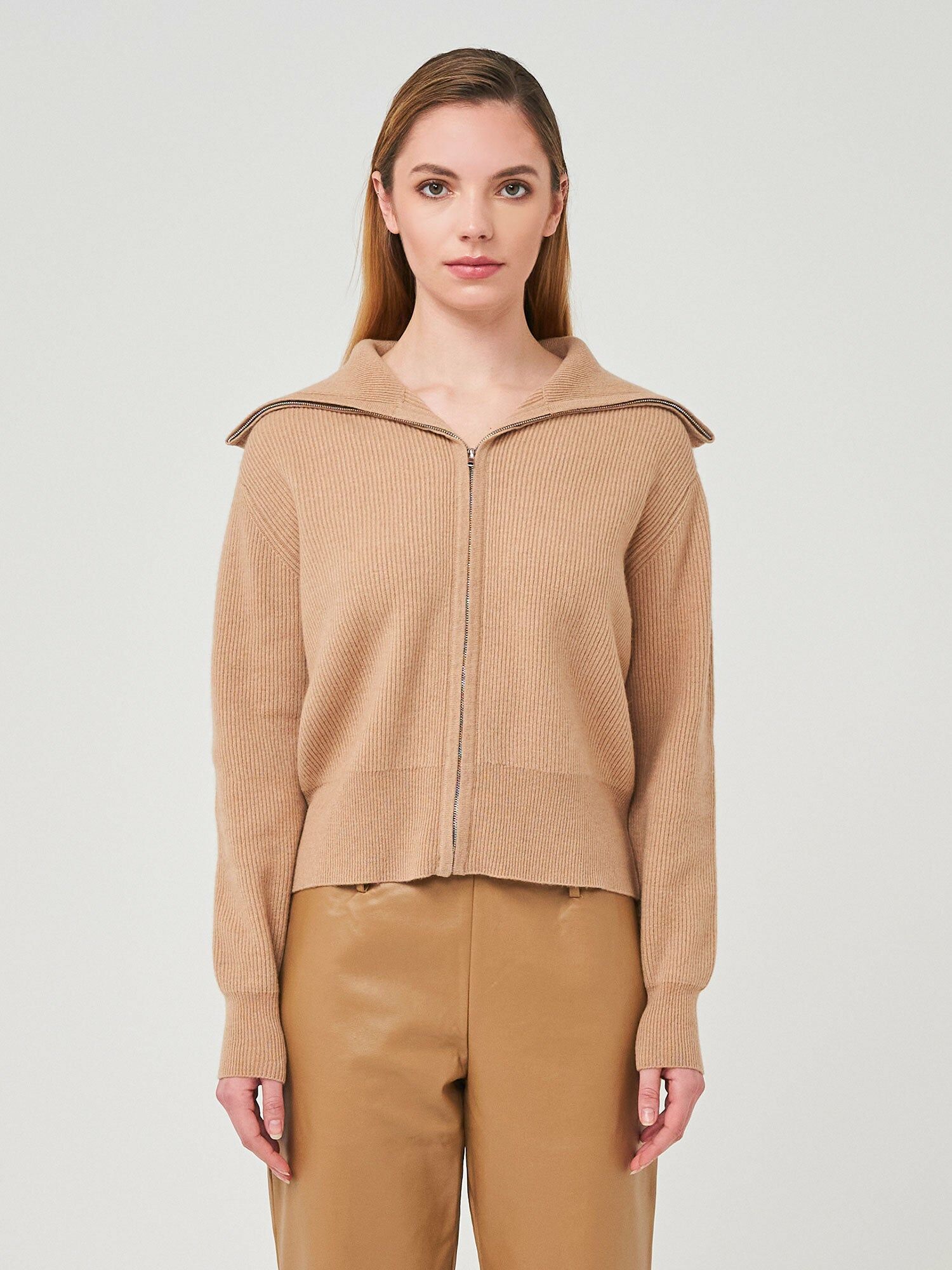 Cashmere Jade Zip Jacket 駝色羊絨外套