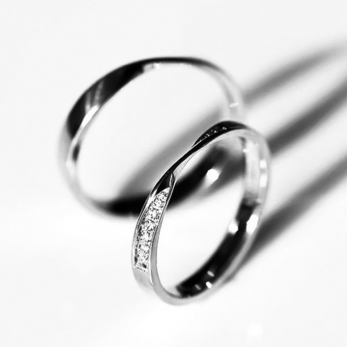 「莫比烏斯」情侶戒指💍 ｜S925純銀或鍍銀｜活口對戒或閉口對戒｜免費刻字✒️｜