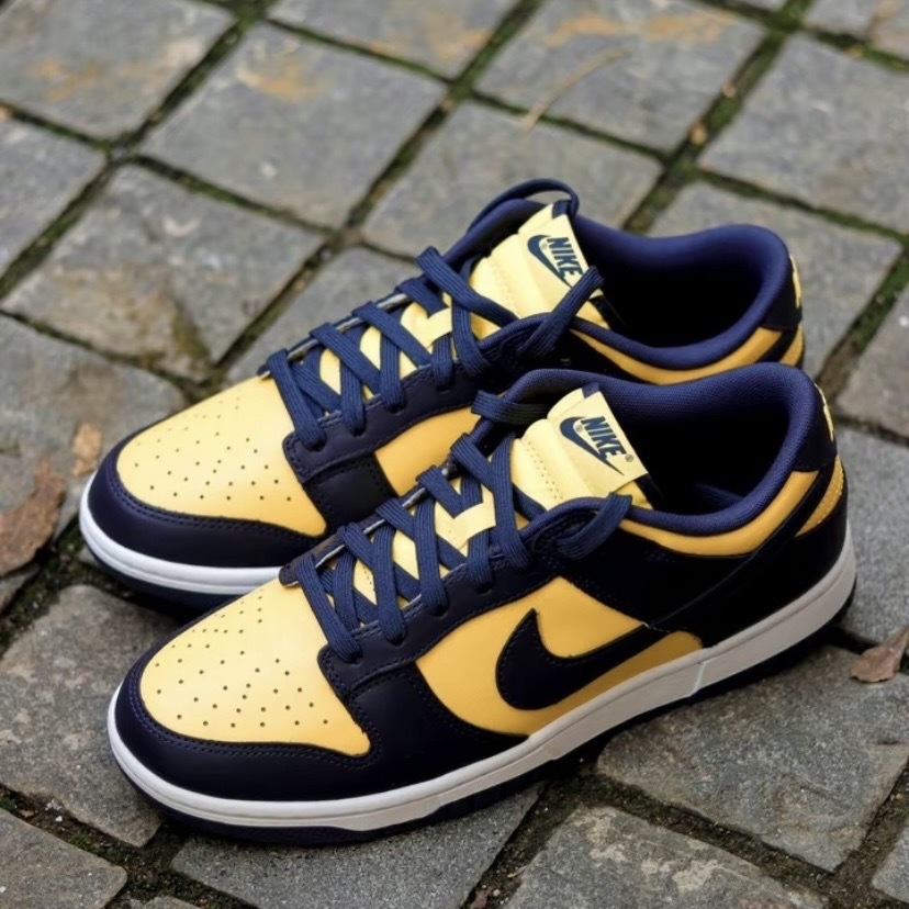 【Focus Store】預購 Nike Dunk Low GS "Varsity Maize" 密西根 CW1590-700