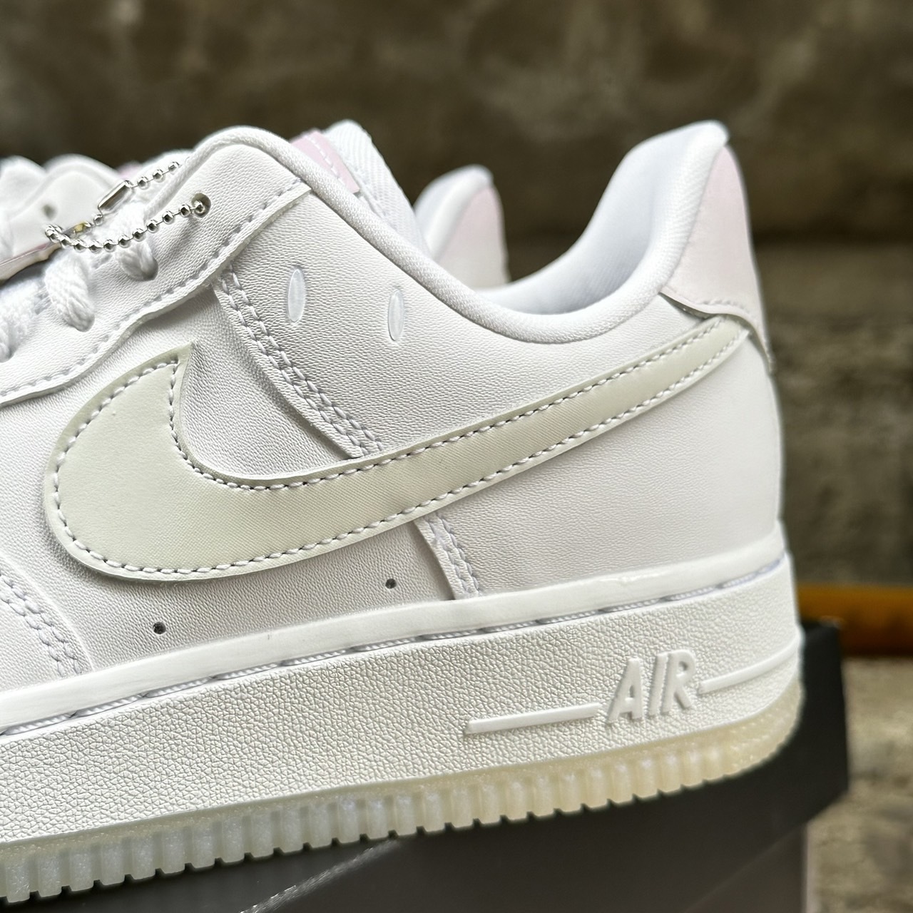 Nike Air Force 1 Low UV 女 白 變色 紫外線 AF1 經典 運動 休閒鞋 (FZ5531-111)