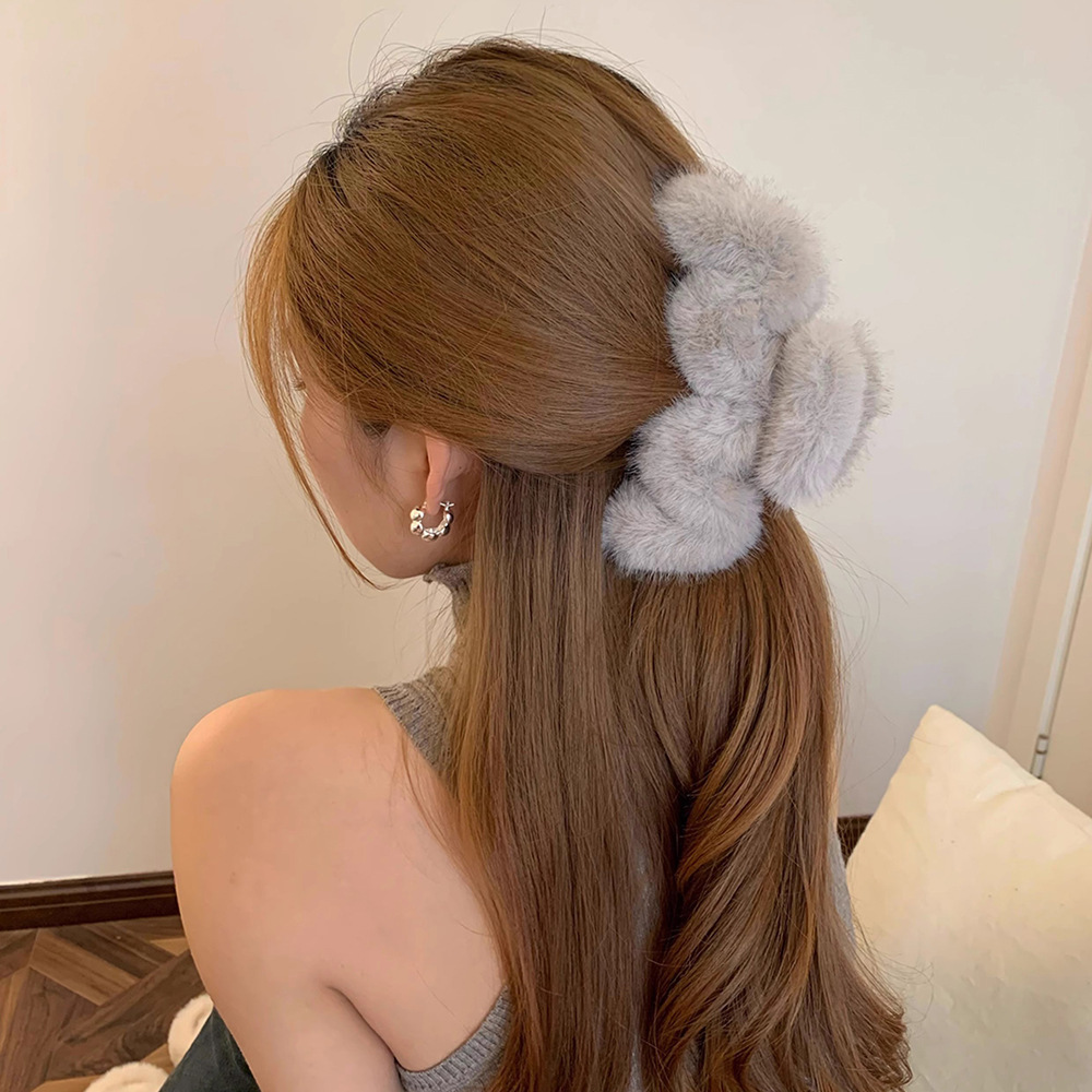 Warm fashion hair clip NO.3