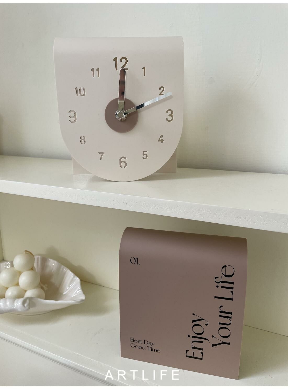 設計款 鏤空桌上擺鐘