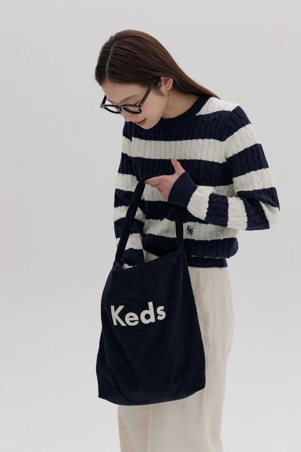 <韓國代購> KEDS CORDUROY BAGUETTE BAG