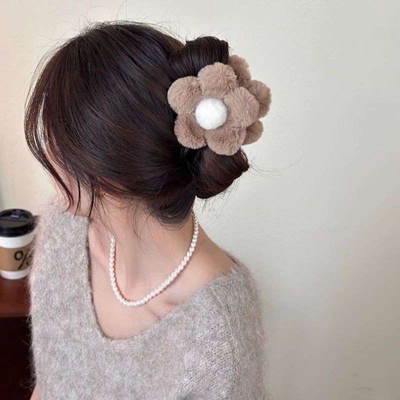 Warm fashion hair clip NO.7