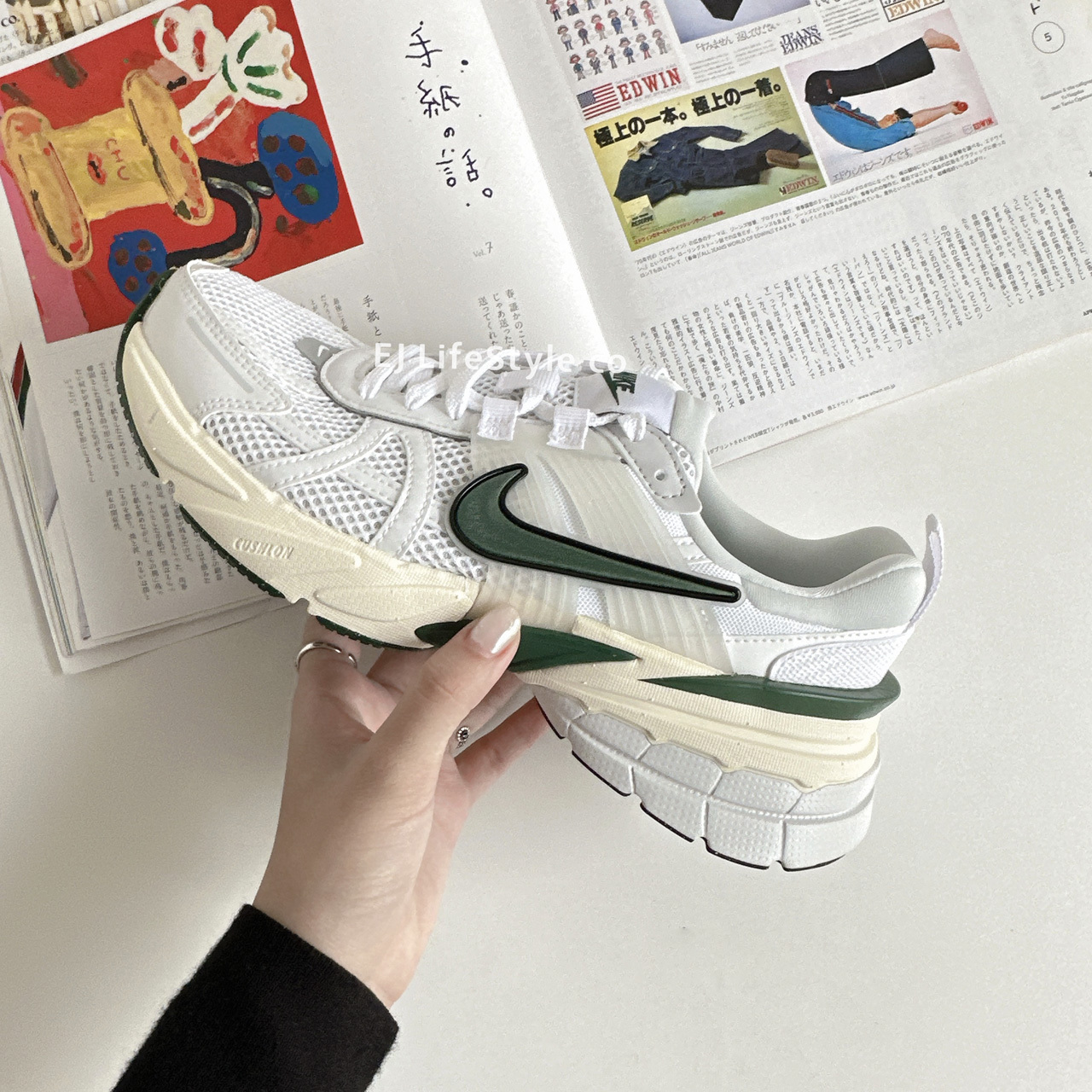 NIKE V2K RUN RUNTEKK 白綠 復古綠 女鞋 奶油底 FD0736-101 / 預購