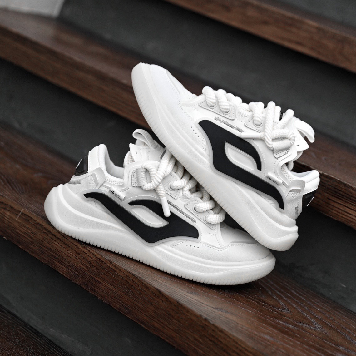 Daisy Fellows 黛西法羅 火箭001 白熊貓 老爹鞋 B2301-24