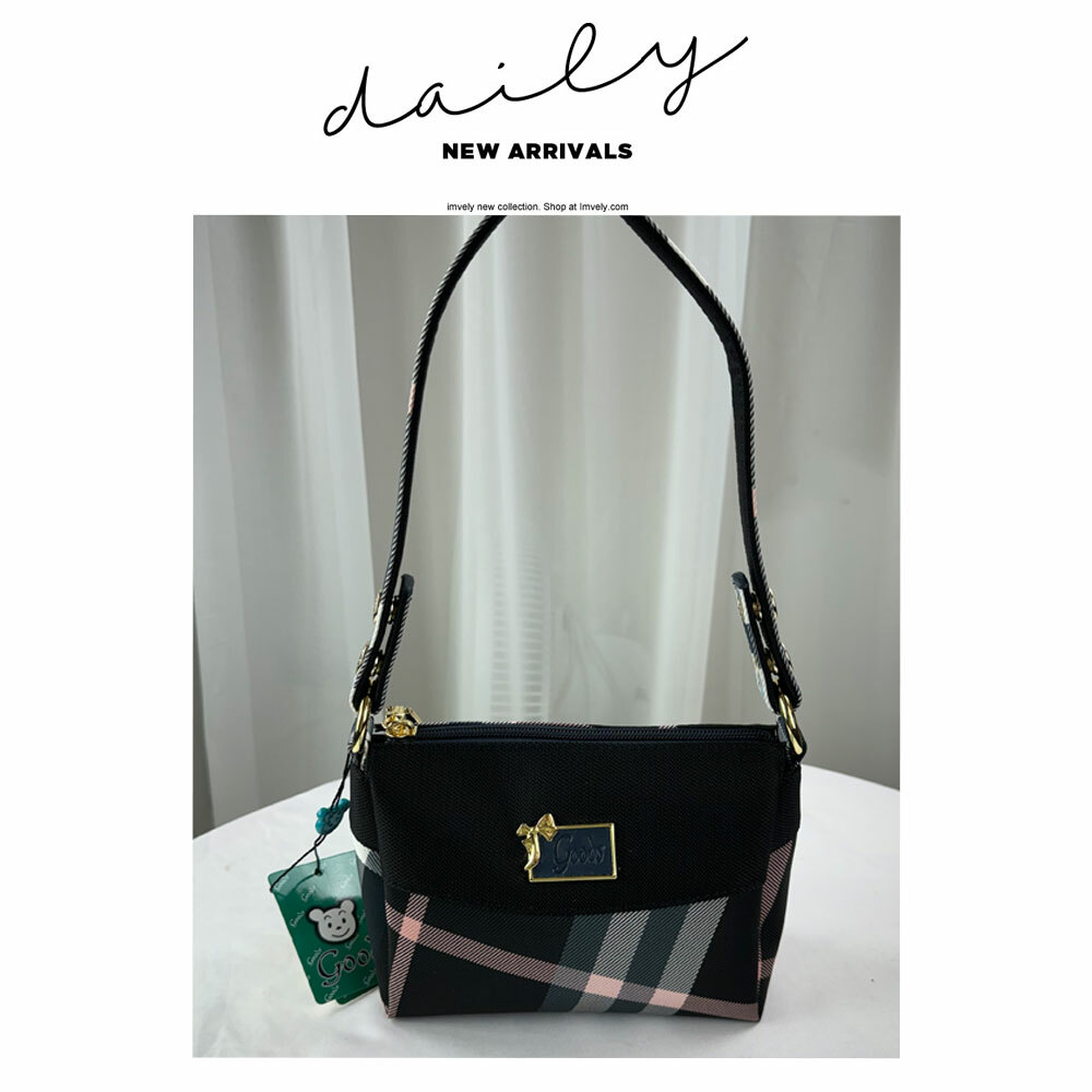 GOODS 藍格紋拼色防潑水側背包 #2026