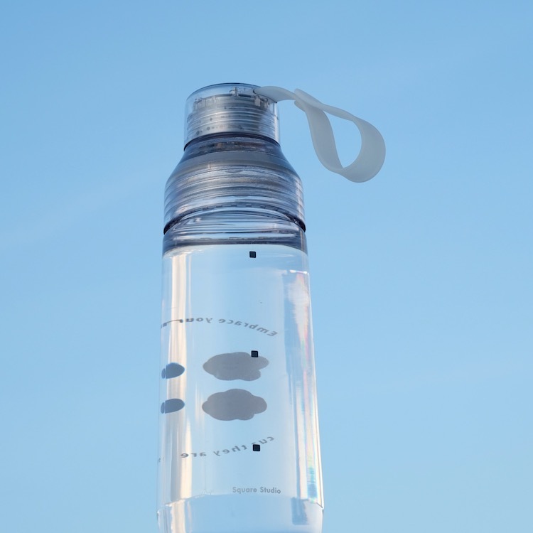 出門運動、上班上課  600 ml 不大不小  放包包剛剛好