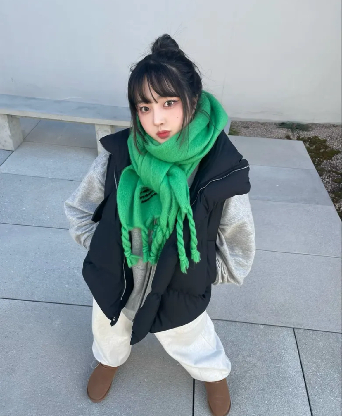 fallett - story logo long muffler (green)