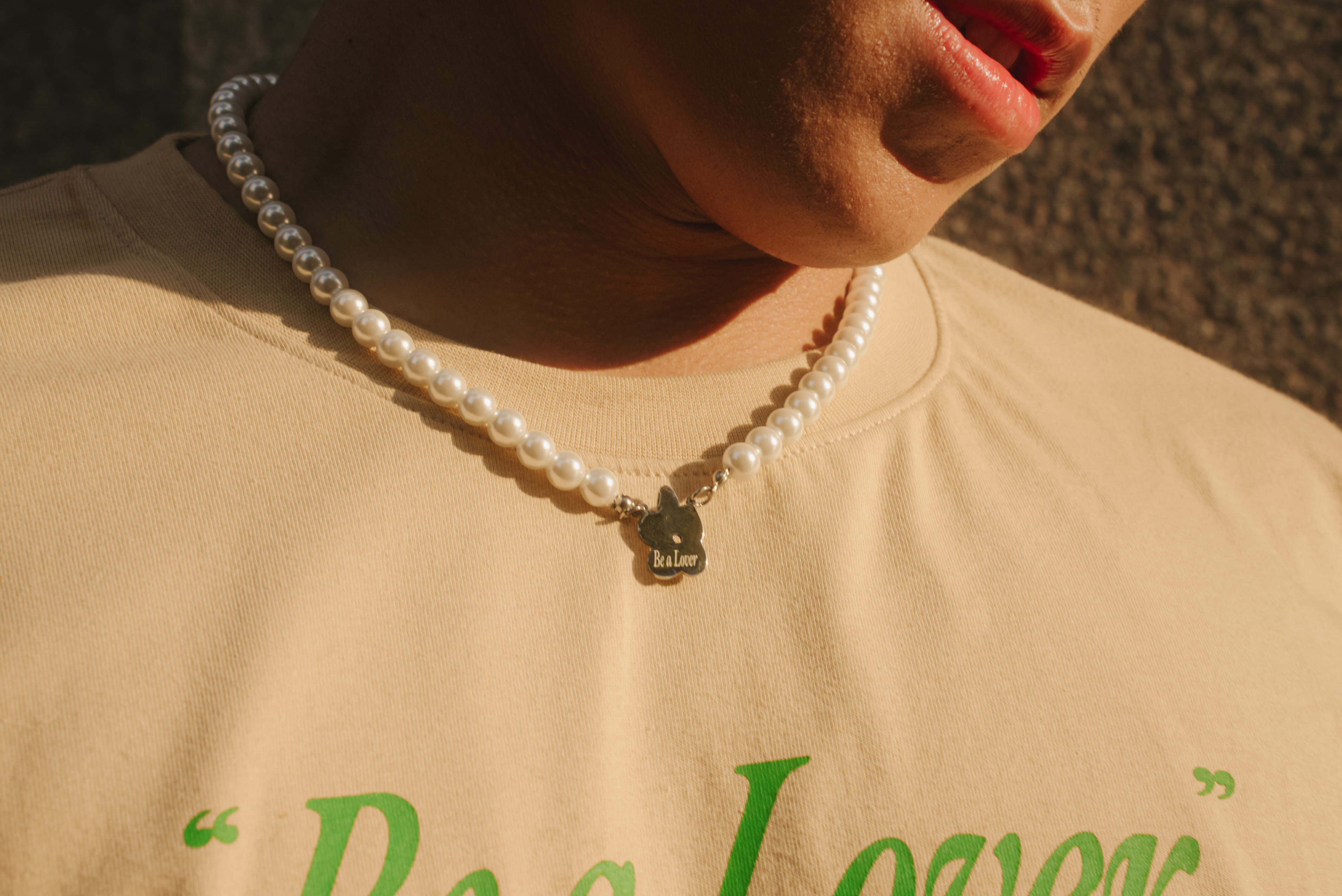 王ADEN《Be a Lover》小花珍珠項鍊