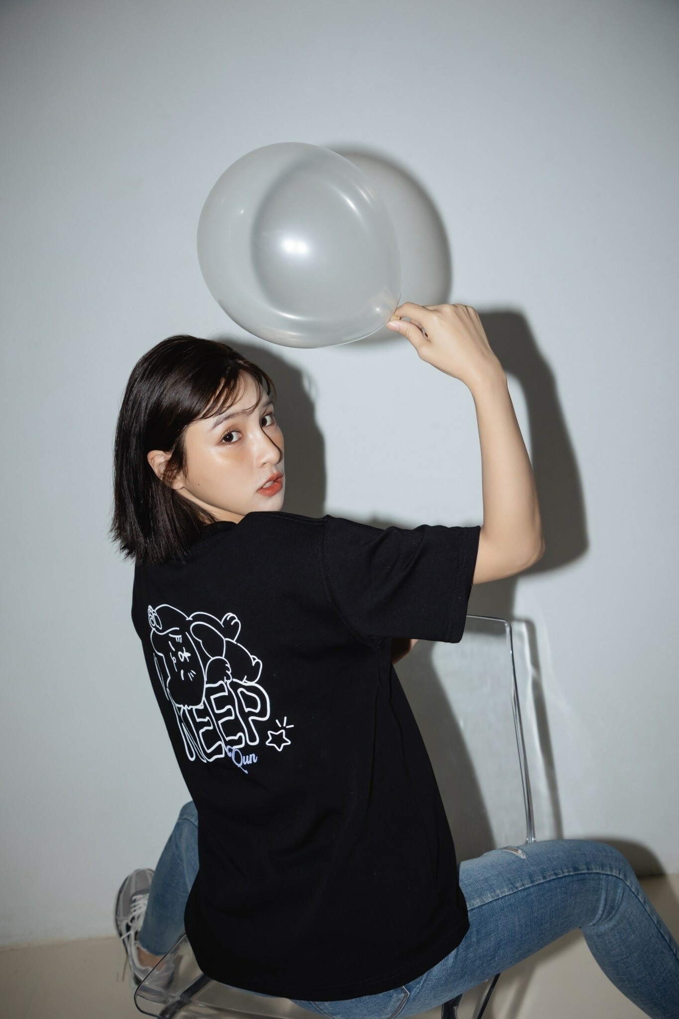 [特價售出無退換]男女款 #KEEP x QUN 聯名款 TEE 黑色 VEGOUT CAT 印花 短T【KS193-BK】峮峮