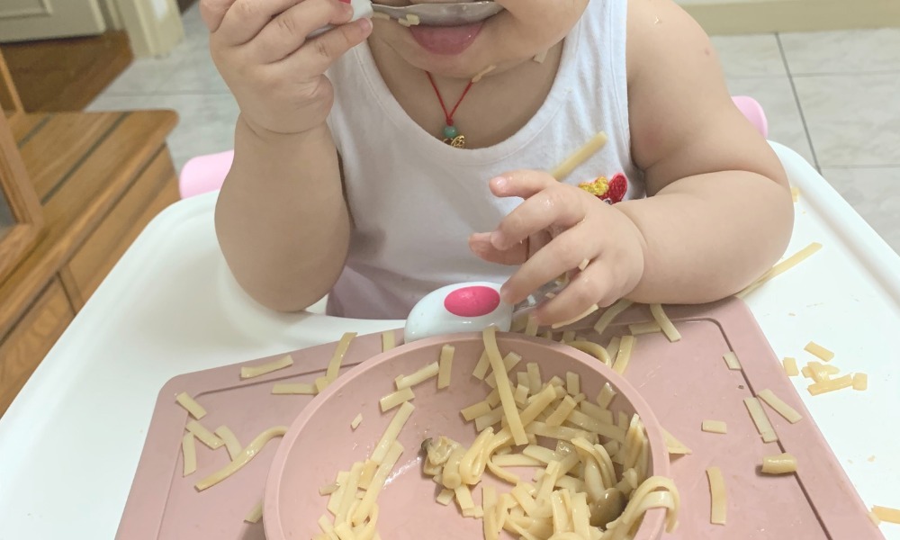 布咔寶矽膠學習吸盤碗組_含叉匙組