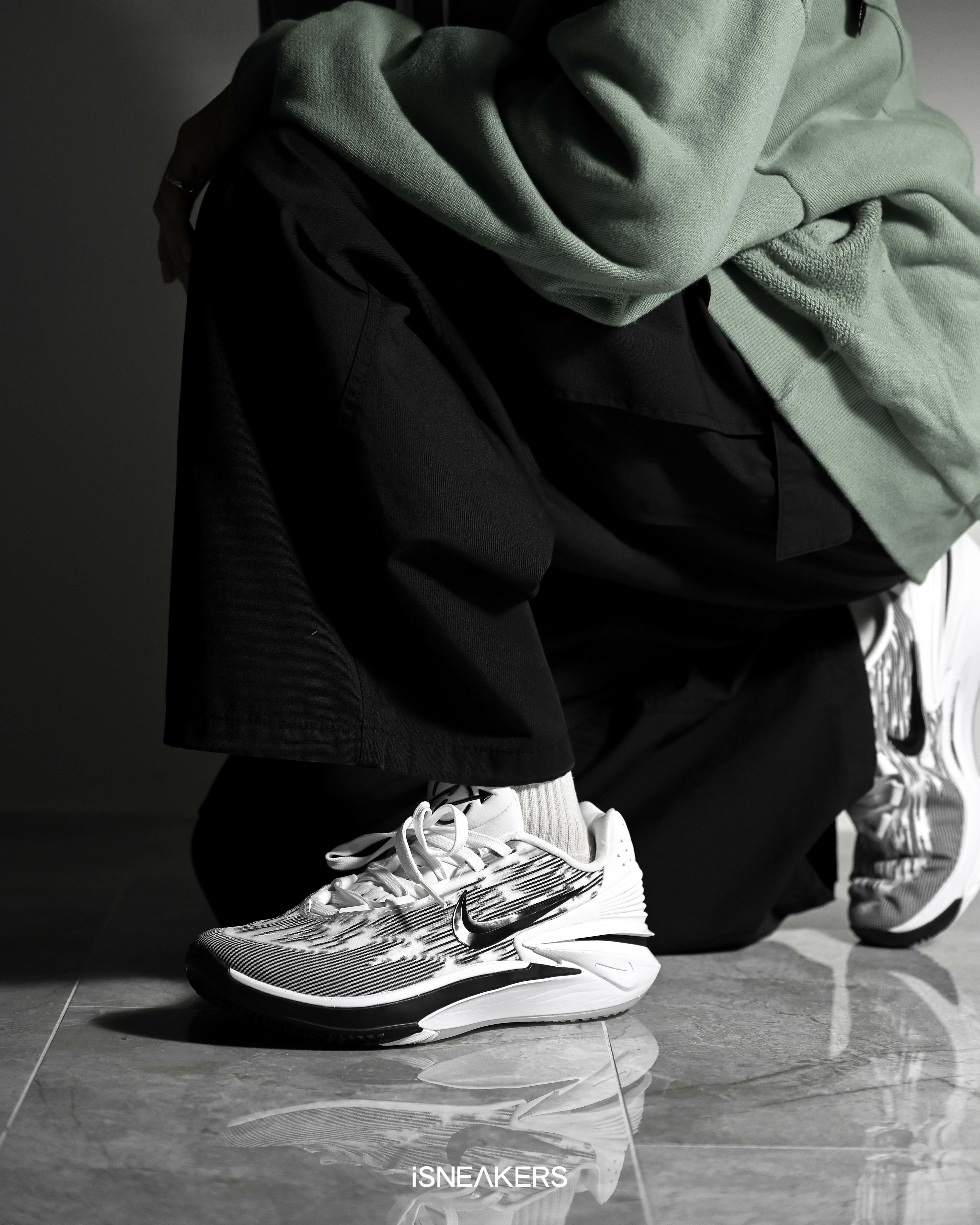 iSNEAKERS｜Νike Zoom Air G.T. Cut 2 EP 白黑籃球鞋FJ8914-100