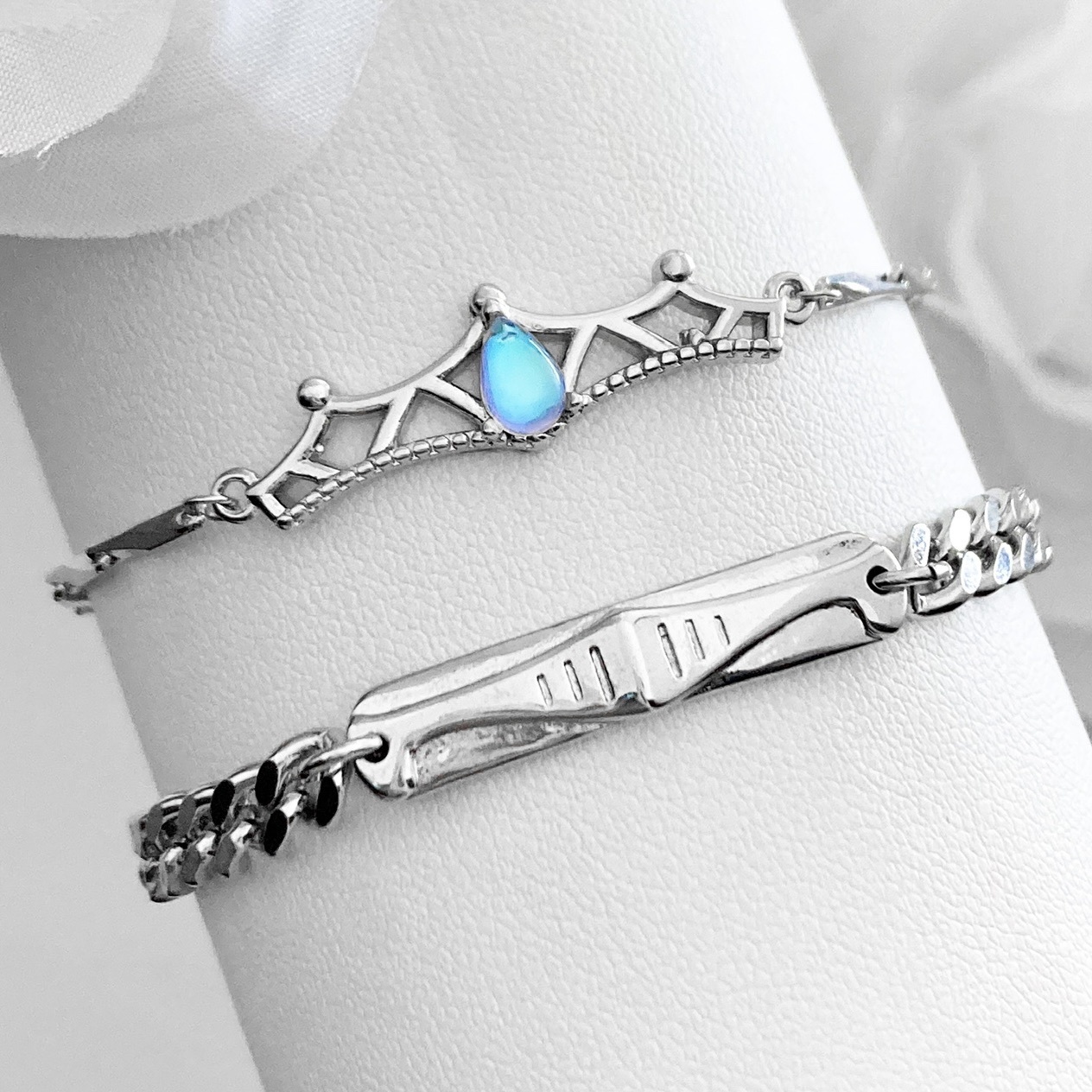 「公主和騎士 」情侶手鏈 | S925純銀 | 免費刻字