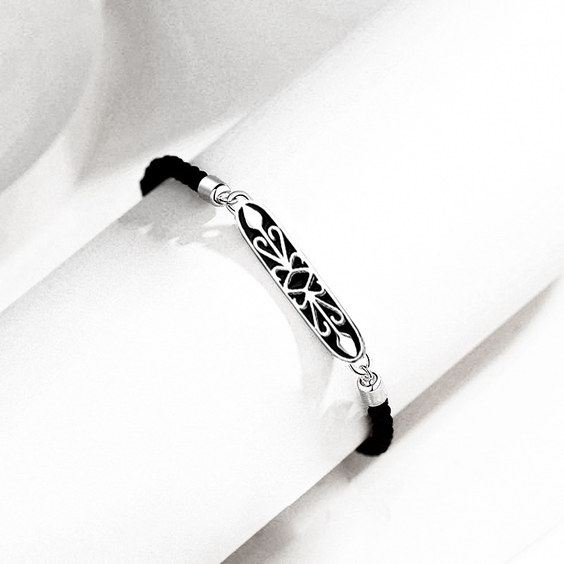 「公主和騎士 」情侶手鏈 | S925純銀 | 免費刻字