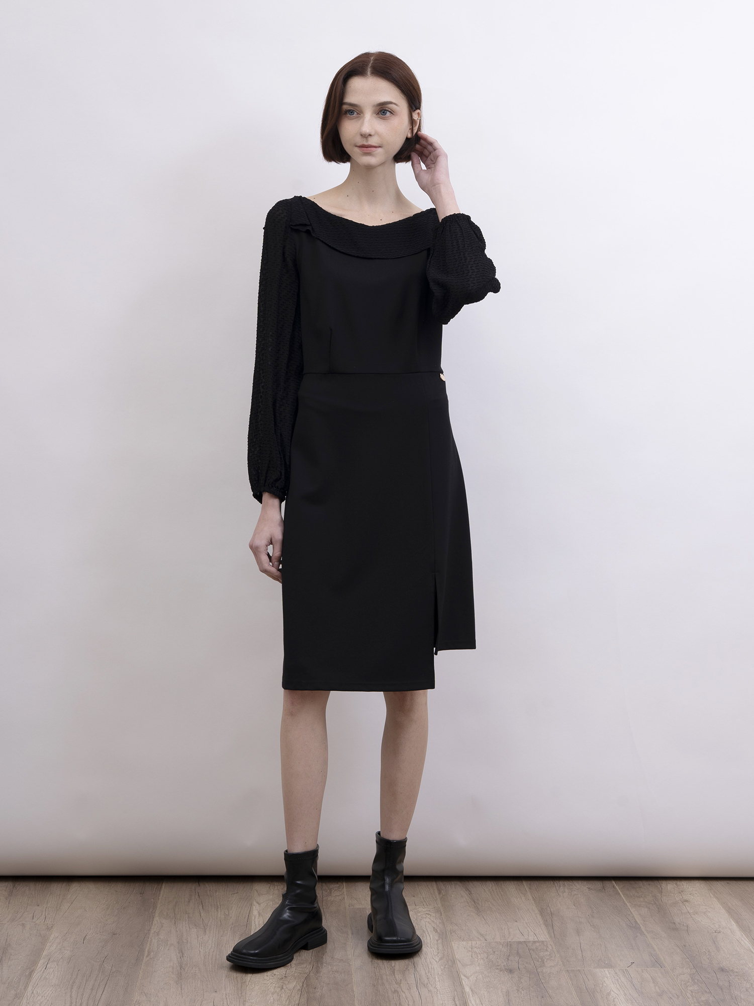 mi-tu 一字肩修身連身裙